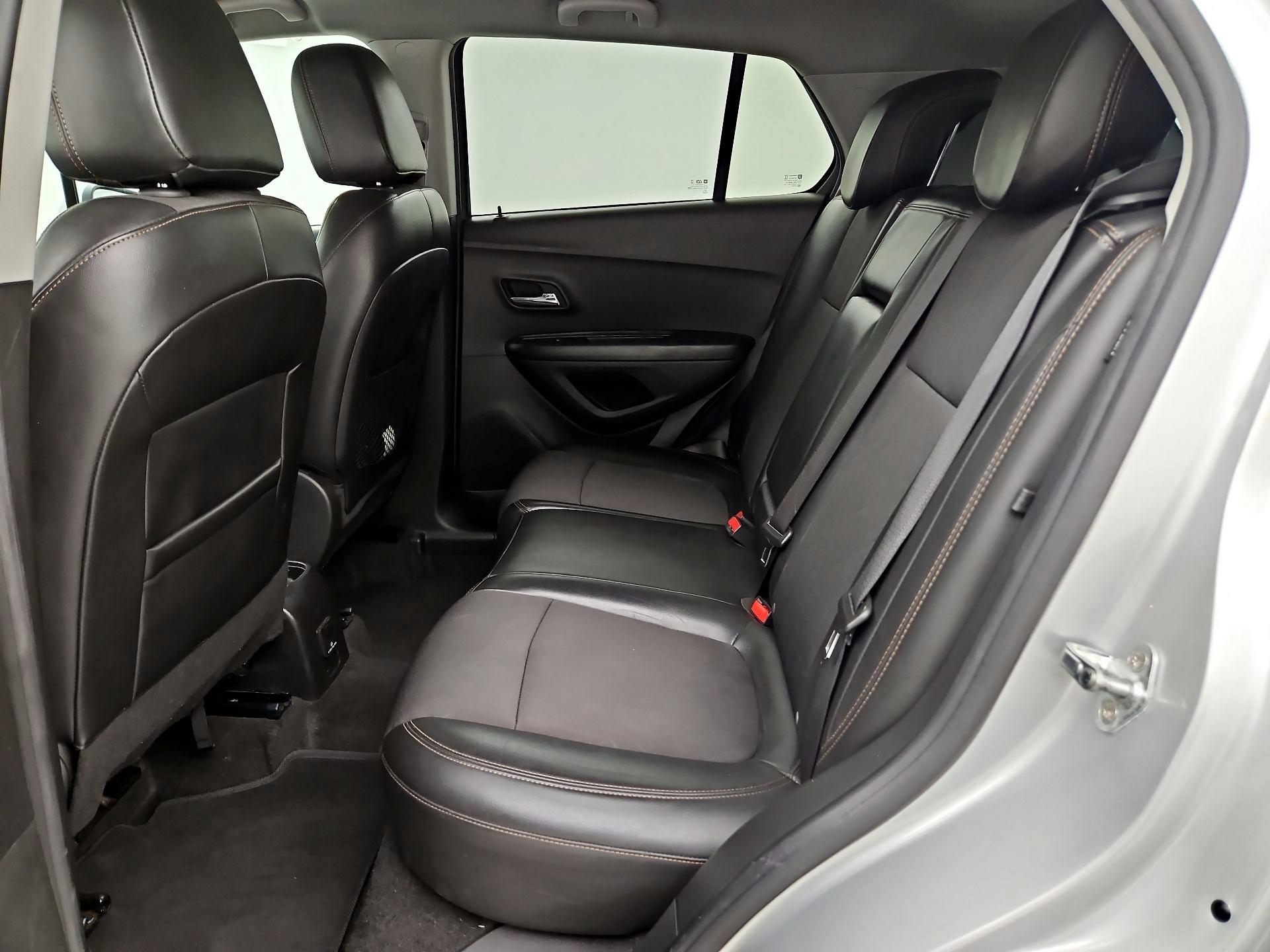Thumbnail: 2021 Chevrolet Trax - 19