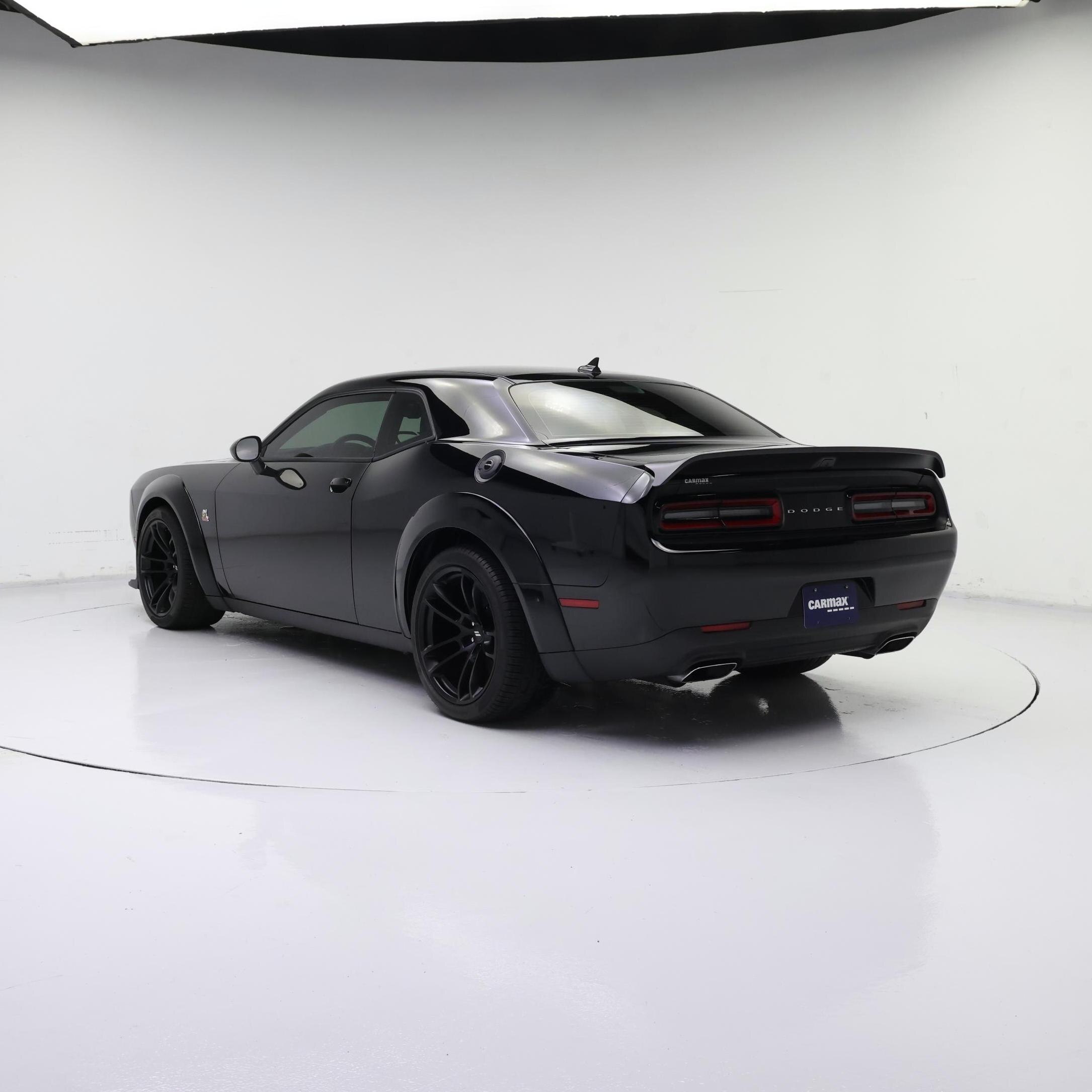 Thumbnail: 2022 Dodge Challenger - 2