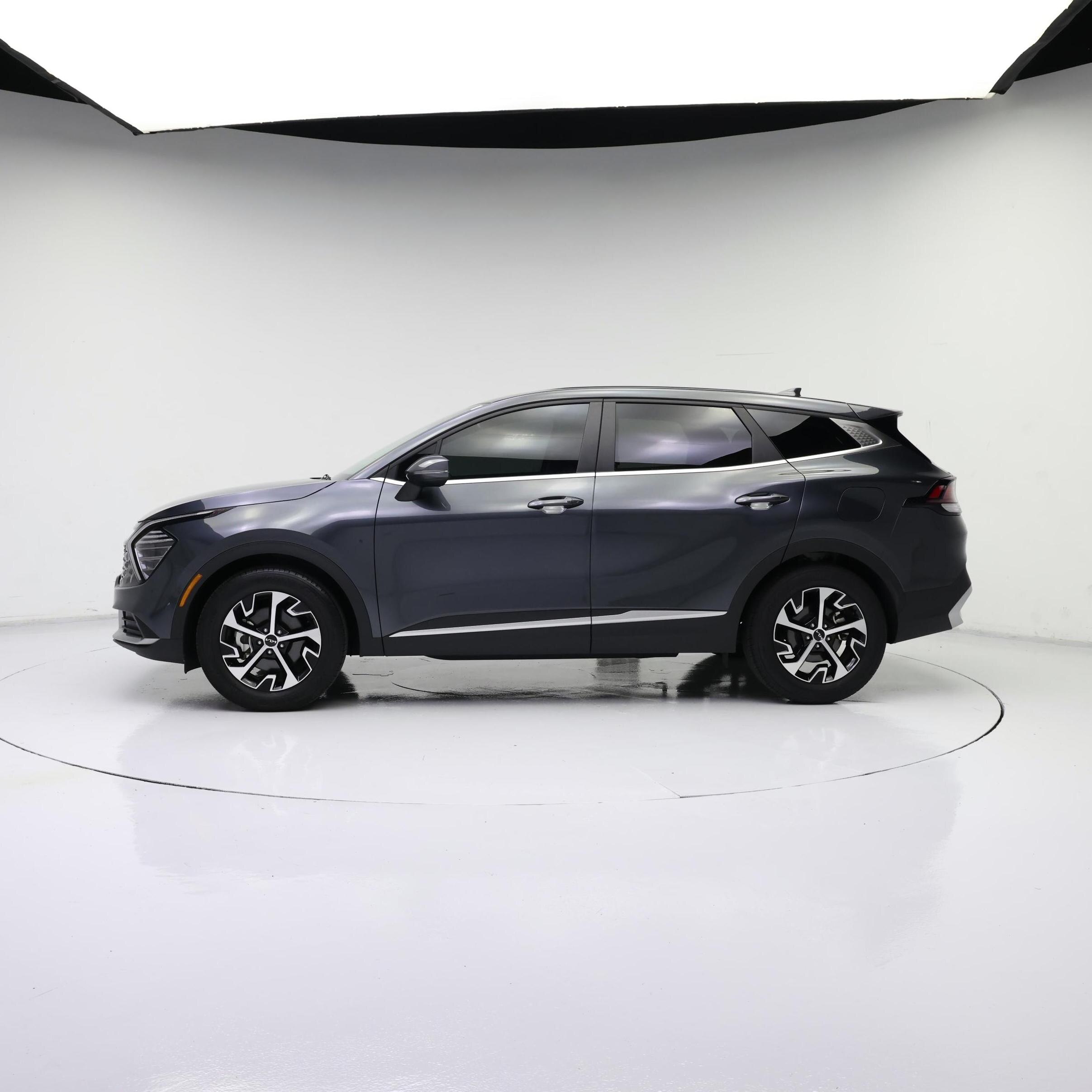 Thumbnail: 2024 Kia Sportage - 3