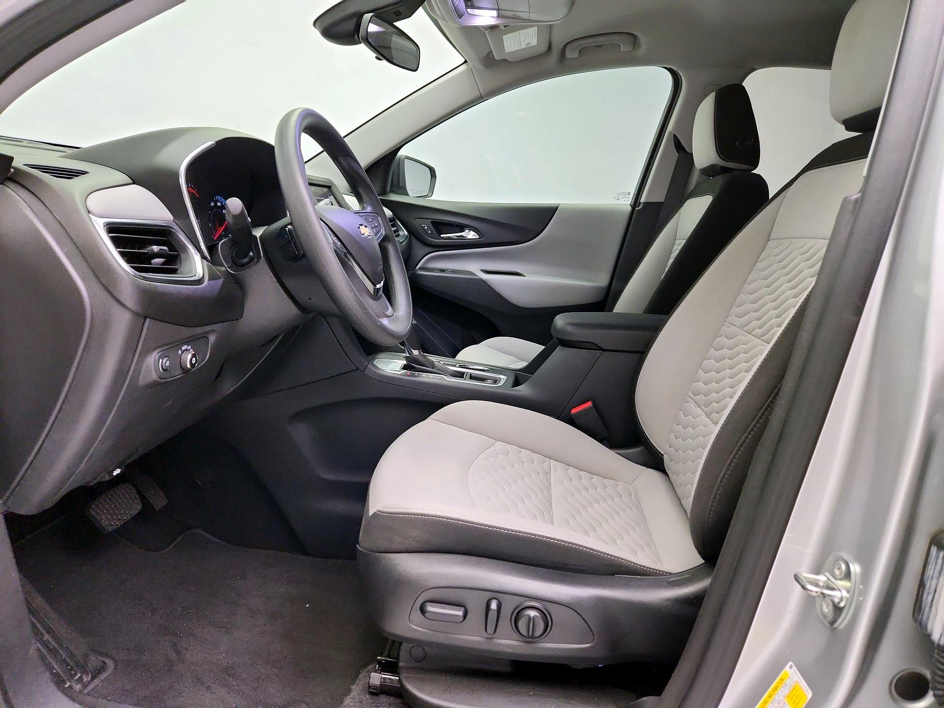 Thumbnail: 2020 Chevrolet Equinox - 11