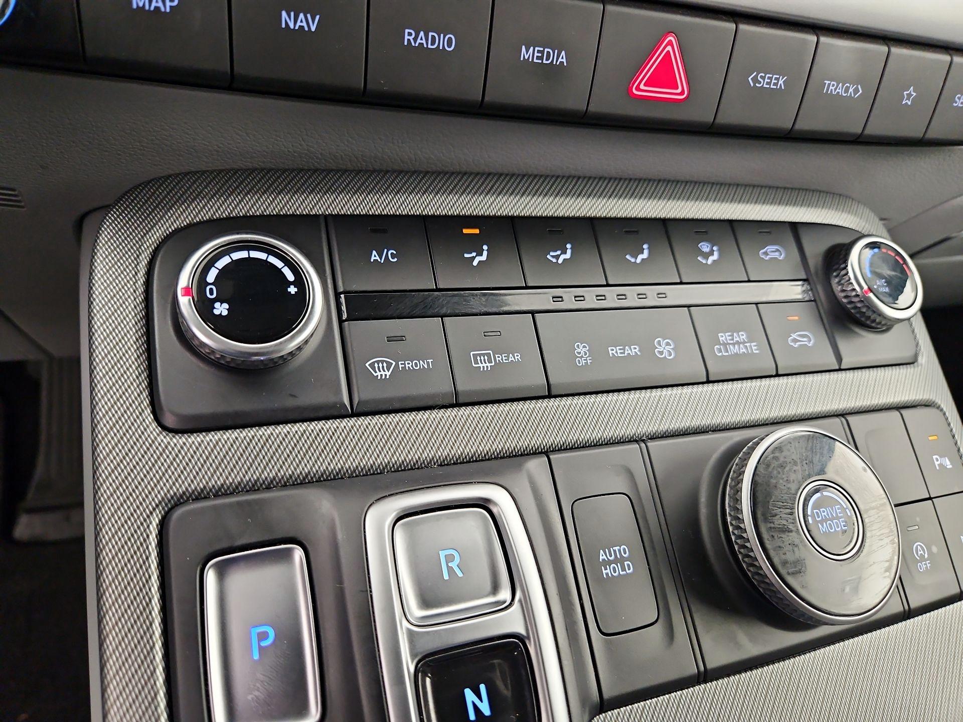 Thumbnail: 2023 Hyundai Palisade - 17