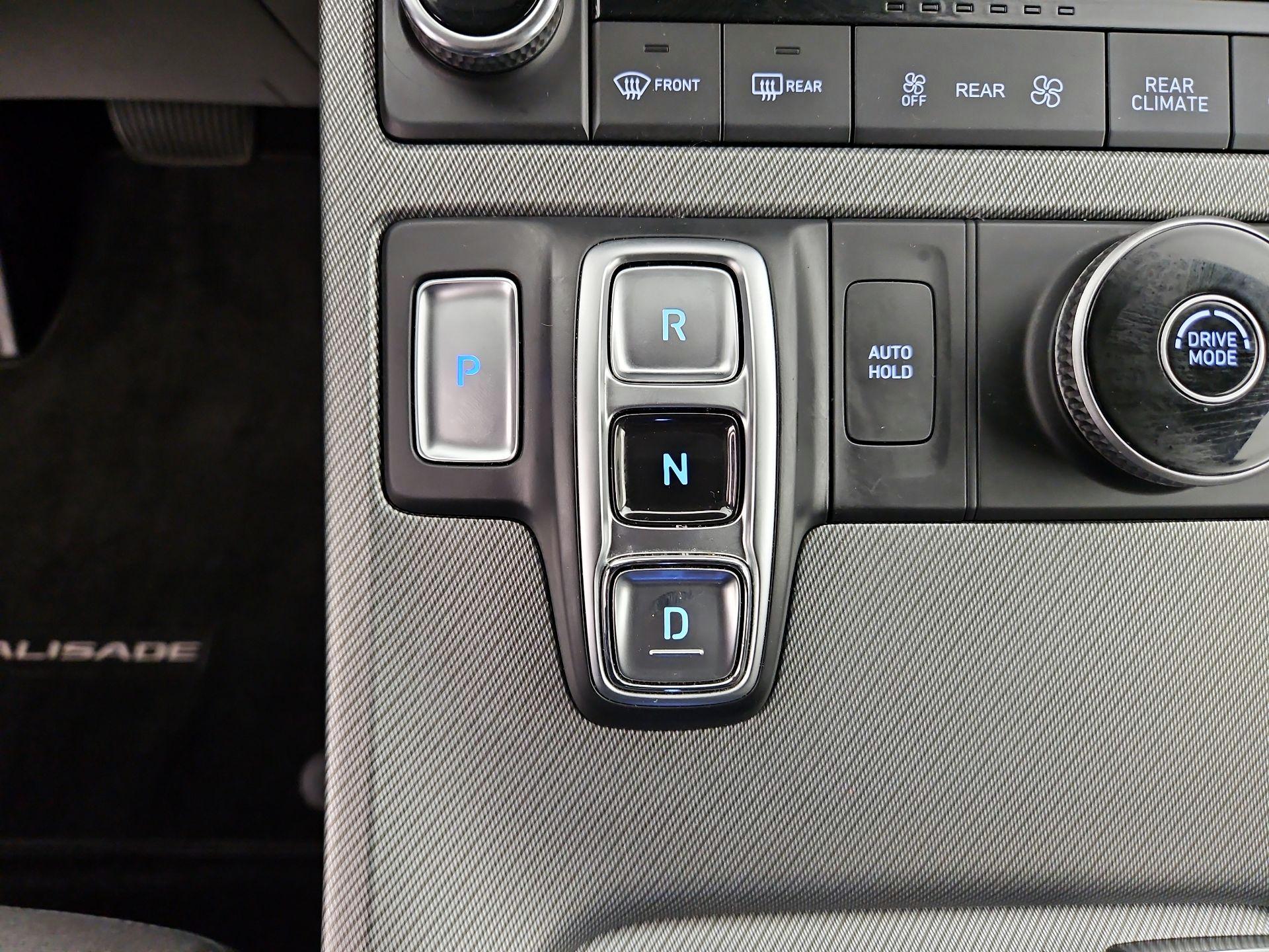 Thumbnail: 2023 Hyundai Palisade - 18