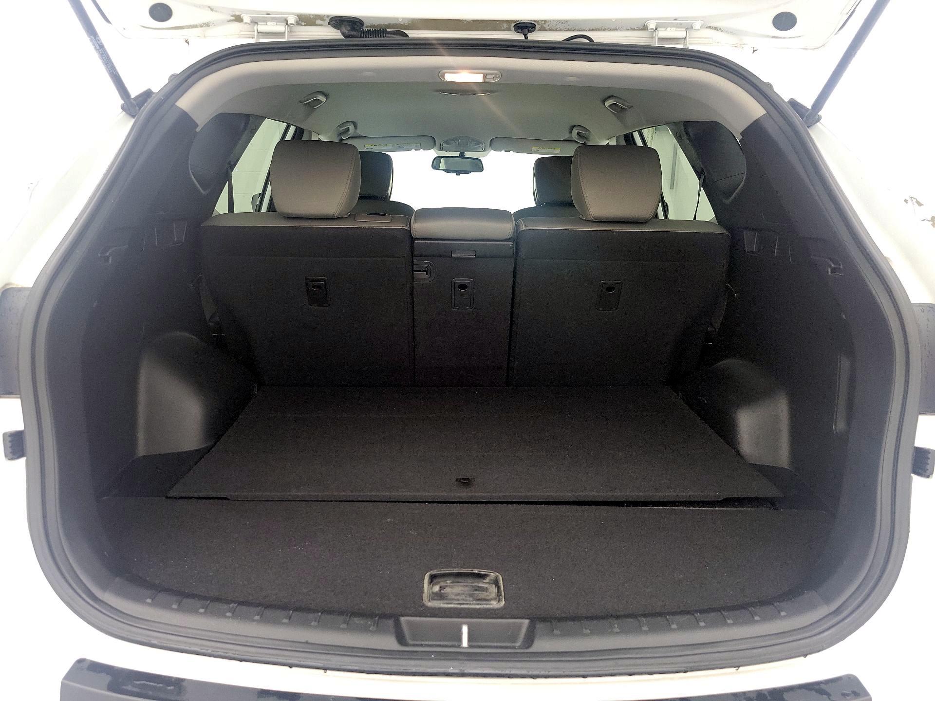 Thumbnail: 2017 Hyundai Santa Fe - 19