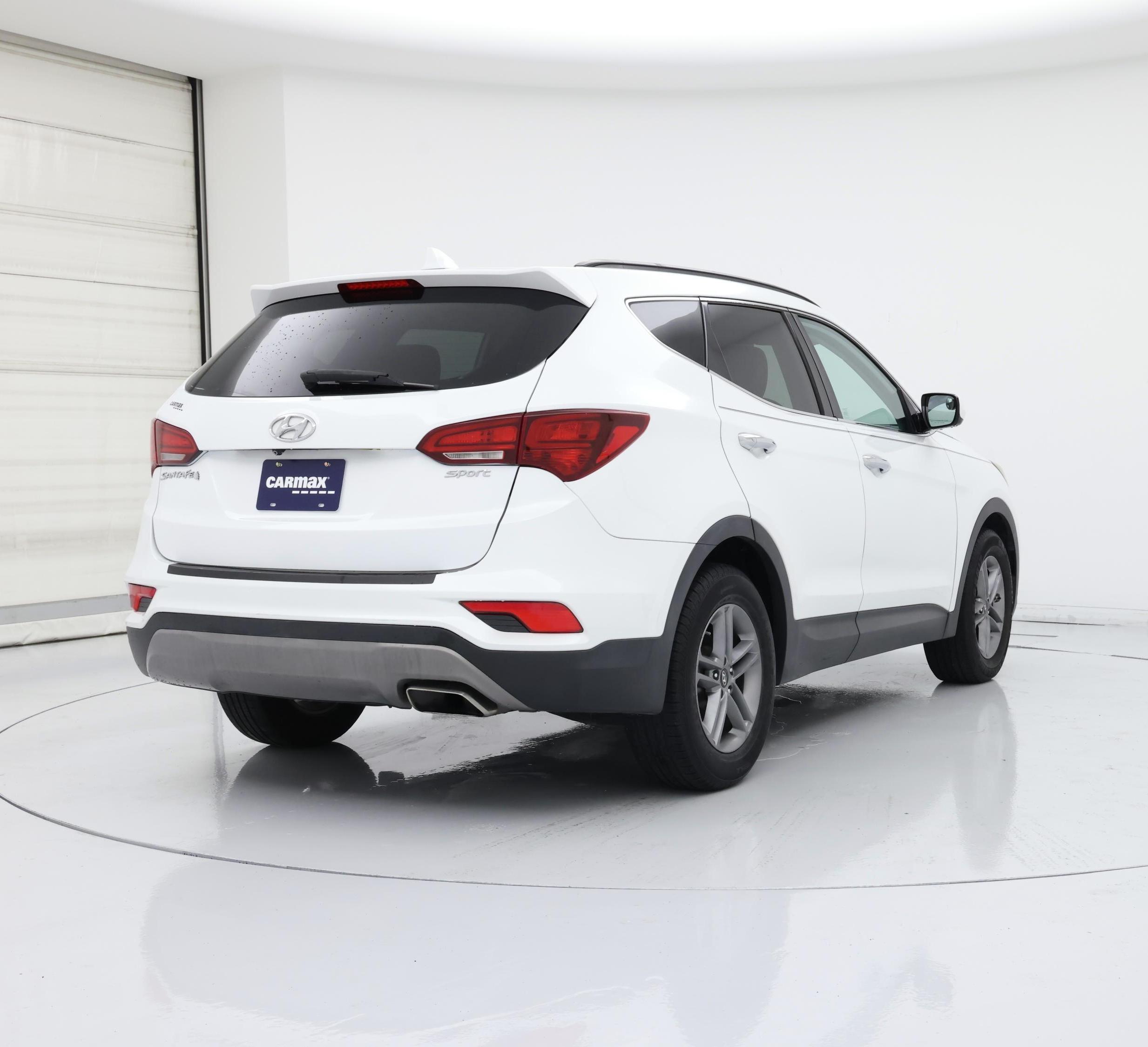 Thumbnail: 2017 Hyundai Santa Fe - 8