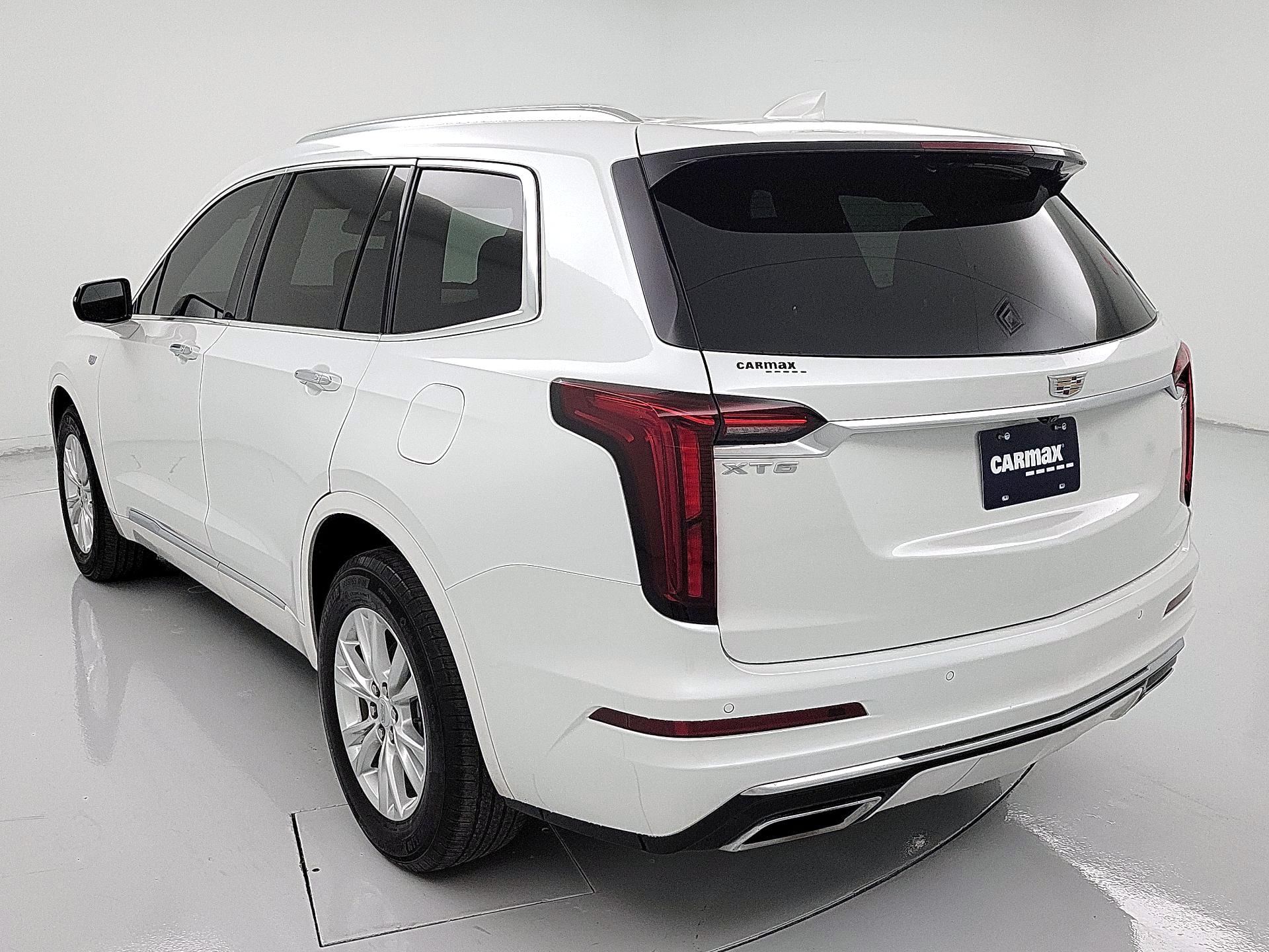 Thumbnail: 2022 Cadillac XT6 - 7