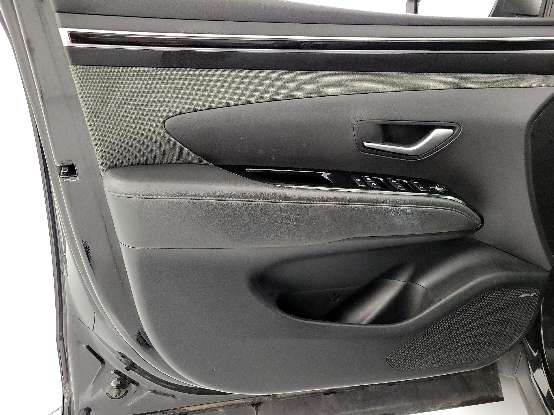 Thumbnail: 2022 Hyundai Santa Cruz - 12