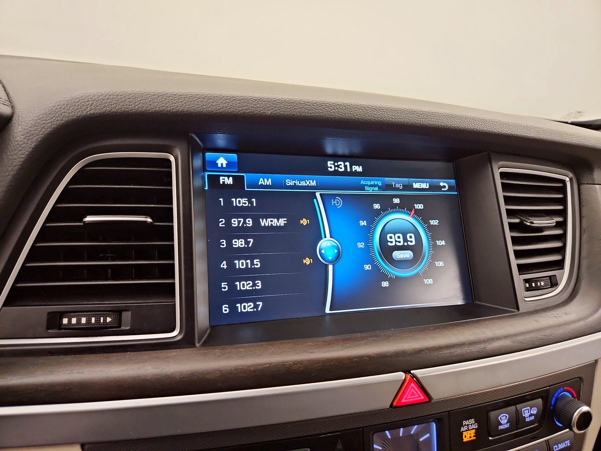 Thumbnail: 2017 Genesis G80 - 15