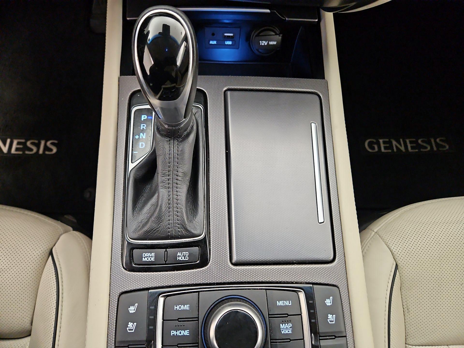 Thumbnail: 2017 Genesis G80 - 17