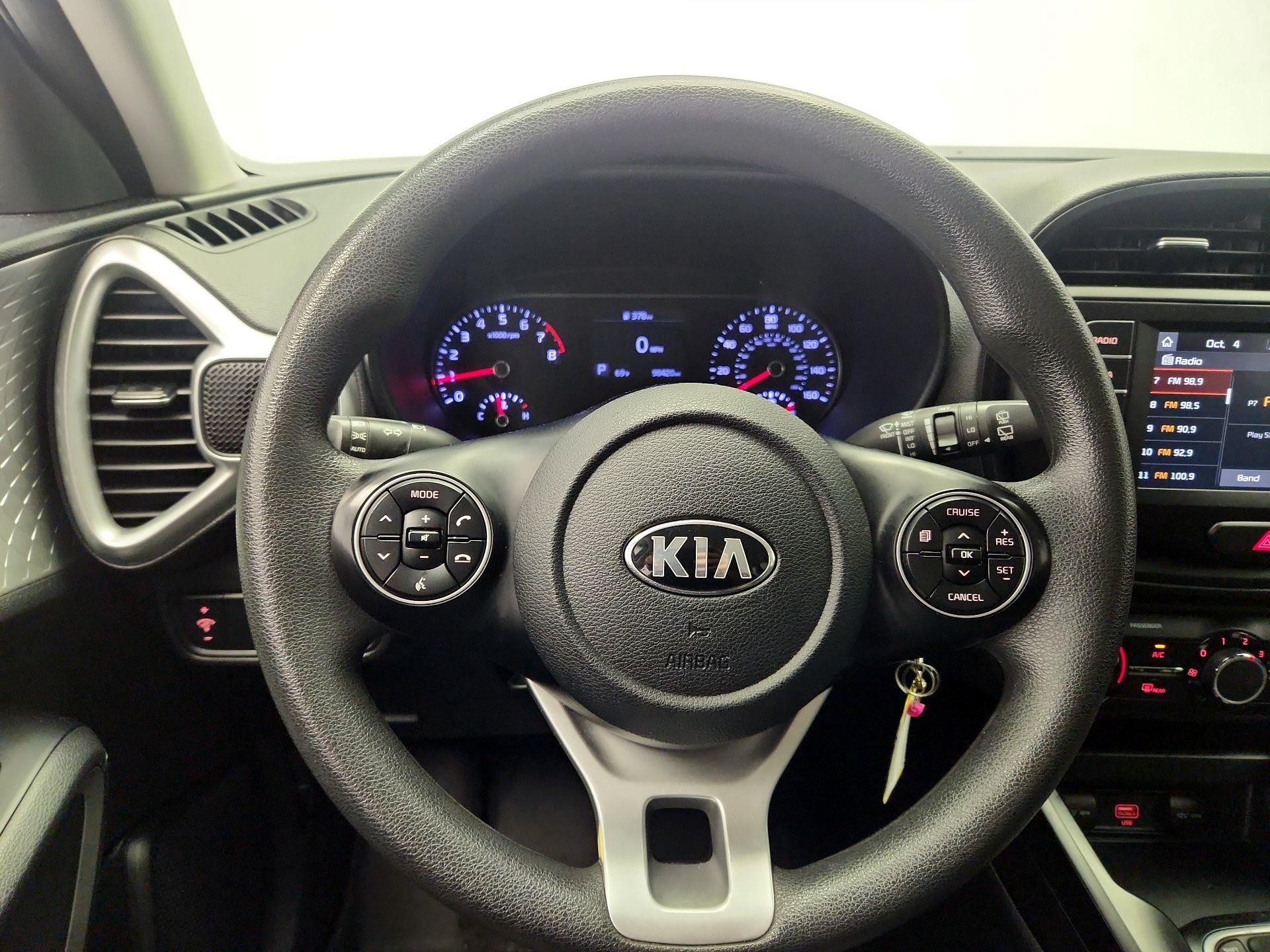 Thumbnail: 2020 Kia Soul - 10