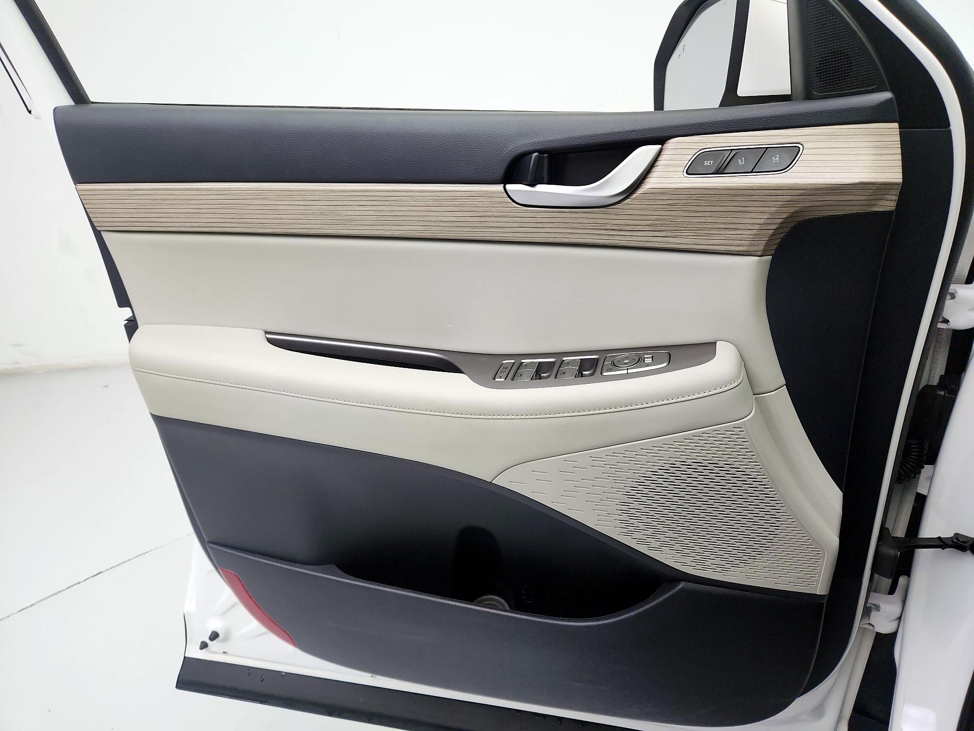 Thumbnail: 2021 Hyundai Palisade - 12