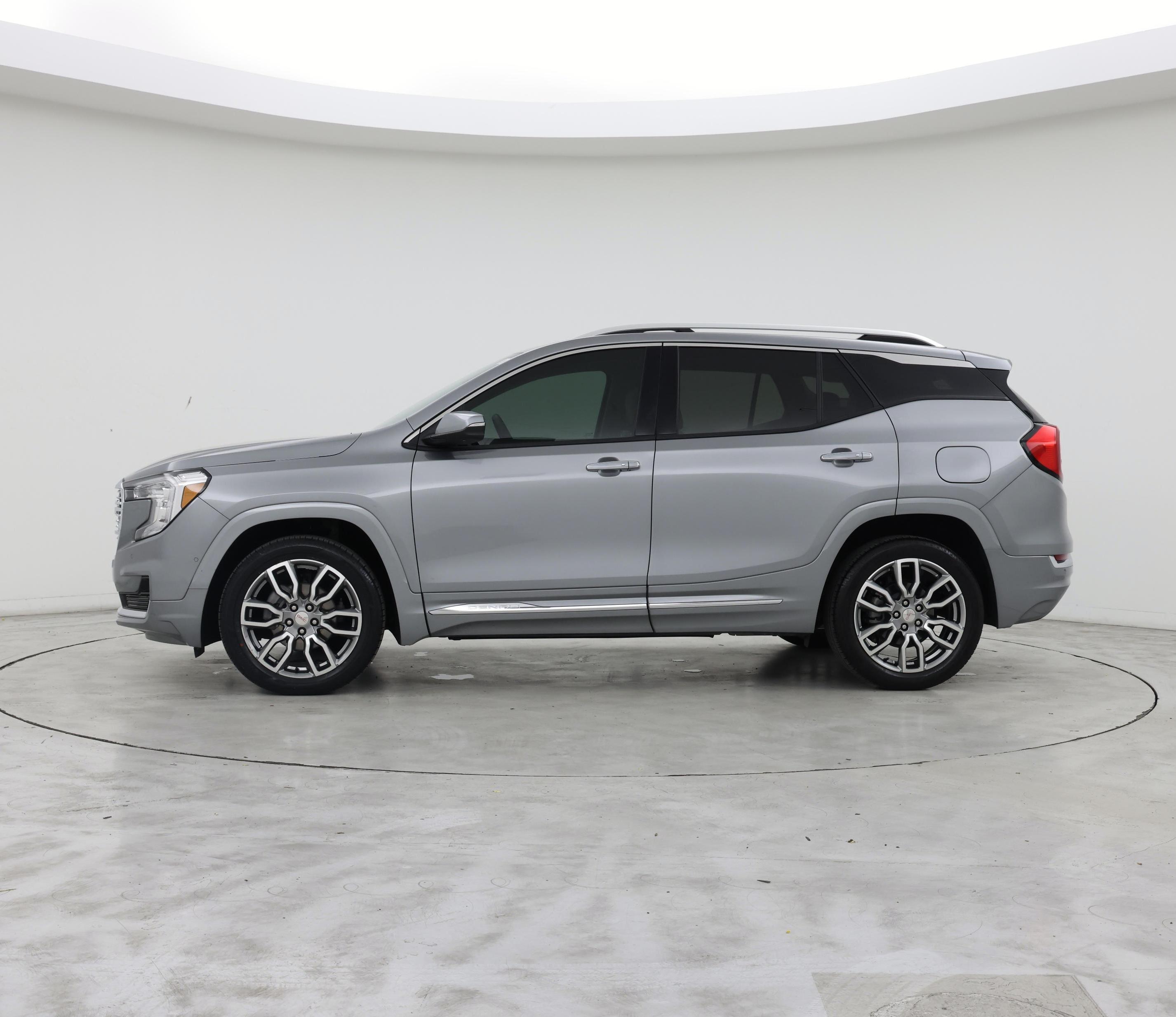 Thumbnail: 2024 GMC Terrain - 3