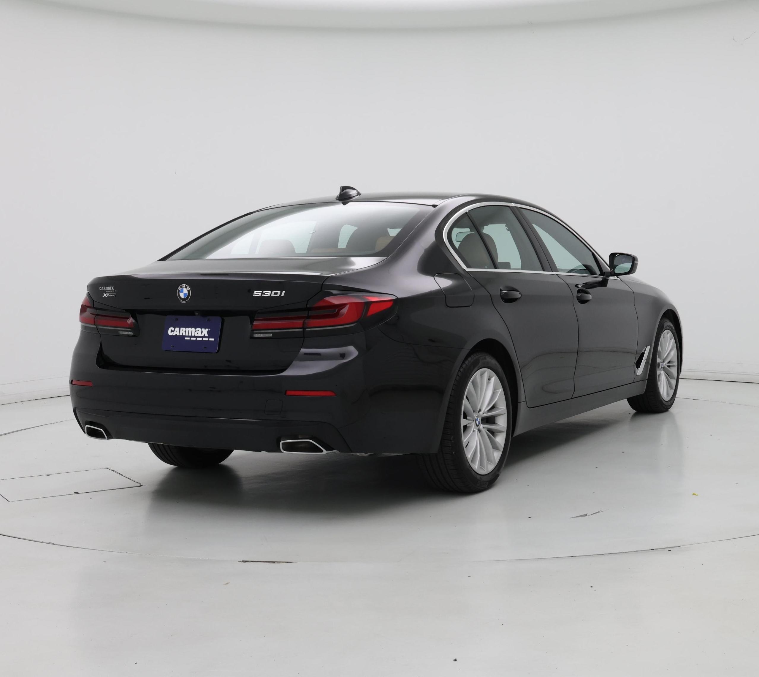 Thumbnail: 2022 BMW 5 Series - 8