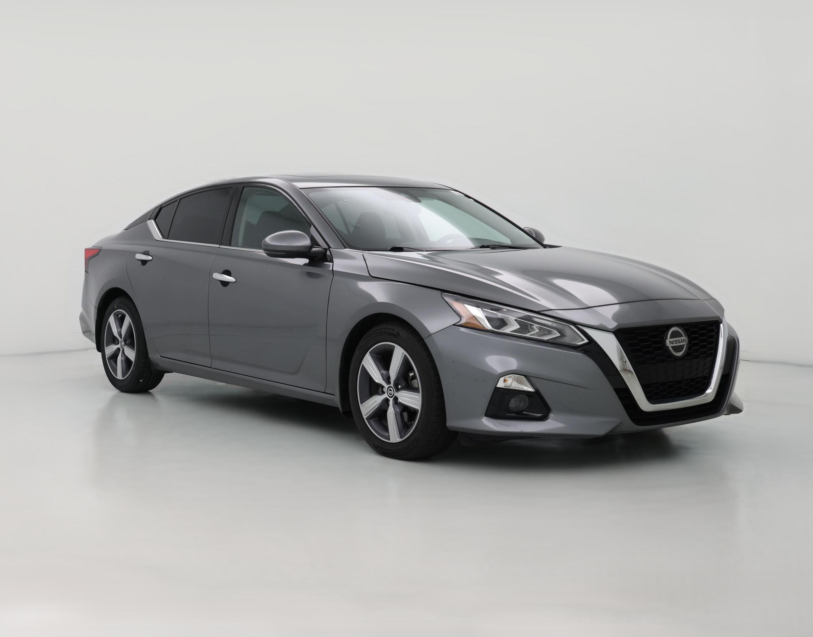 Thumbnail: 2022 Nissan Altima - 1