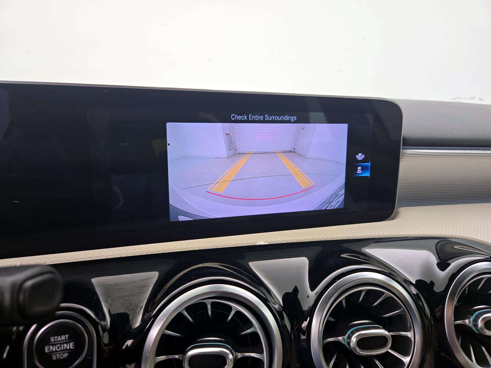 Thumbnail: 2020 Mercedes-Benz A-Class - 14