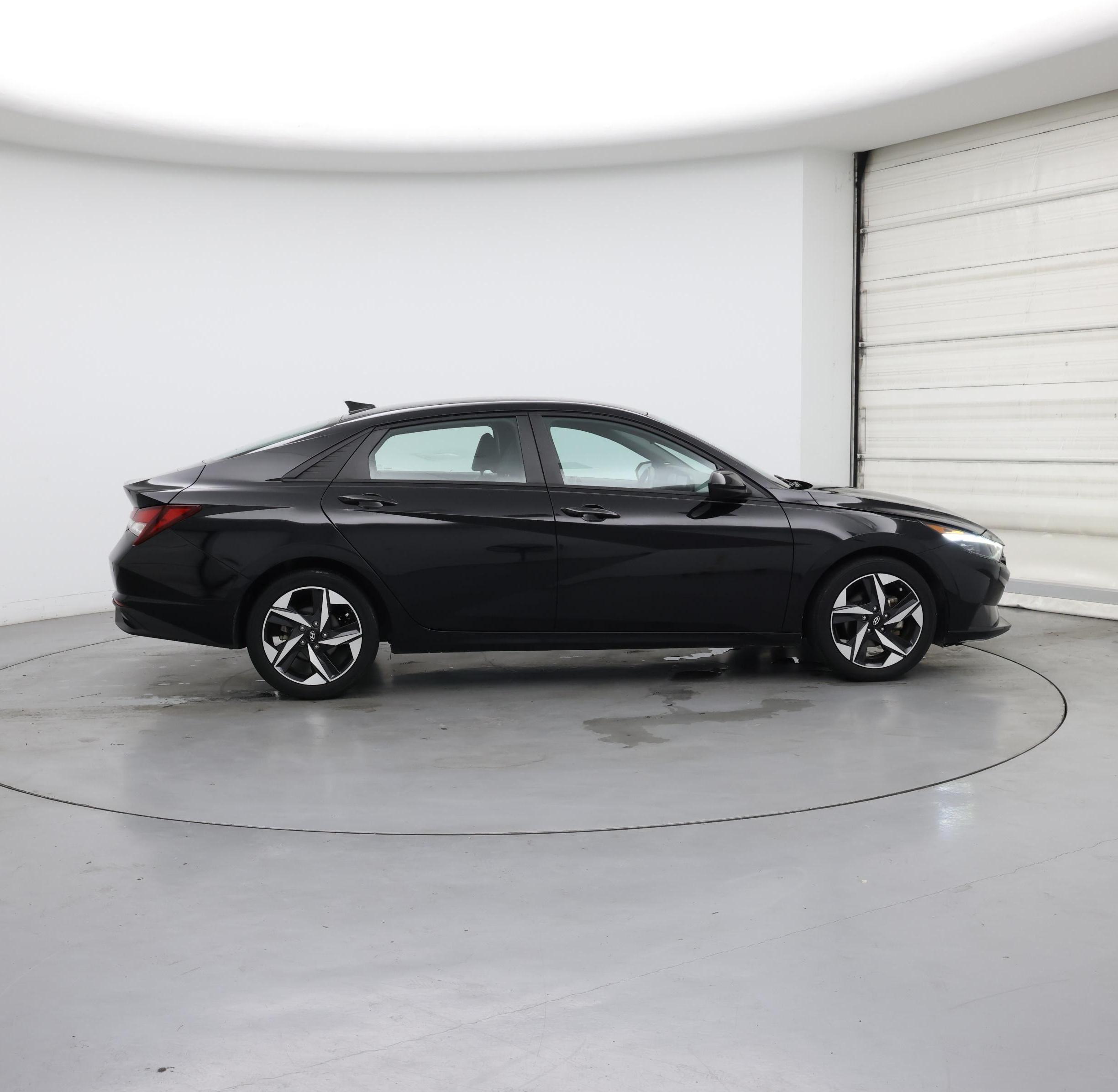 Thumbnail: 2023 Hyundai Elantra - 7