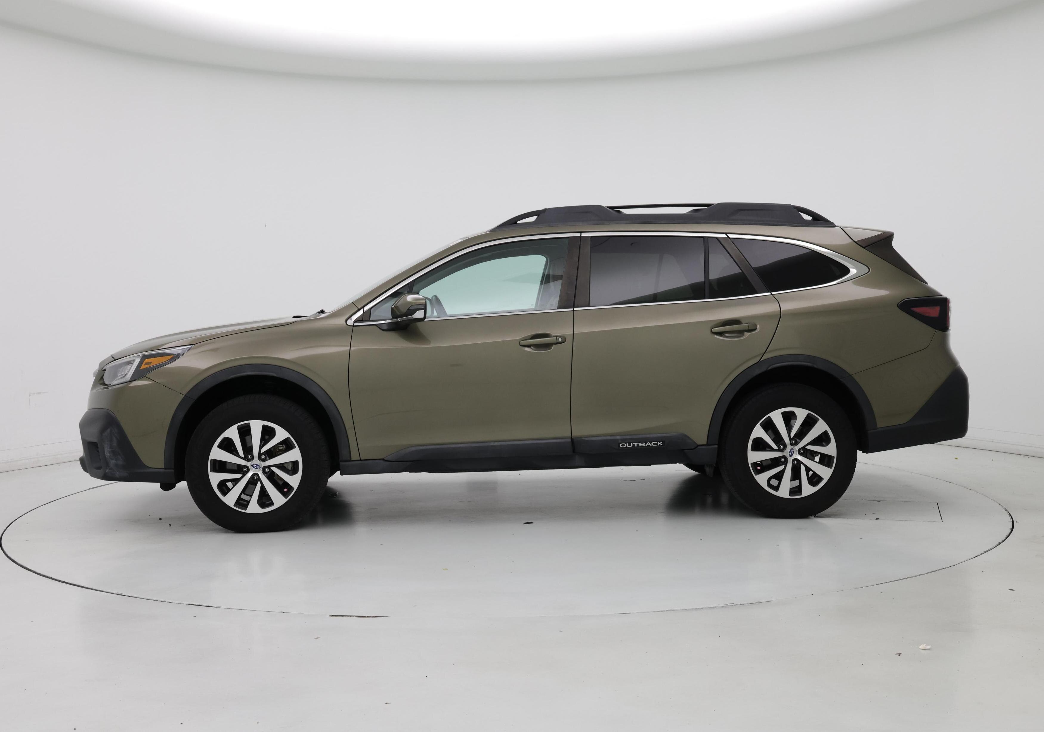 Thumbnail: 2021 Subaru Outback - 3