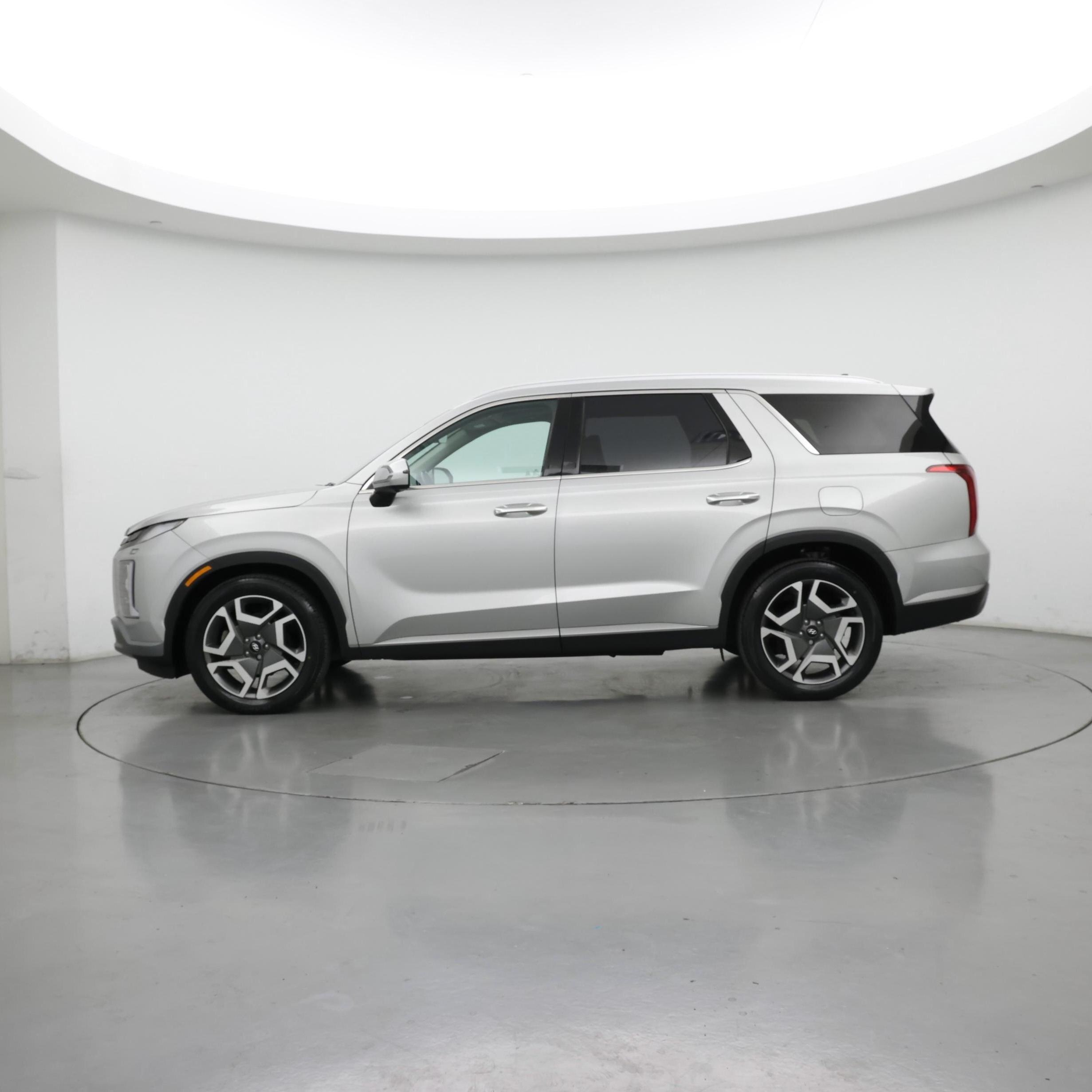 Thumbnail: 2023 Hyundai Palisade - 3