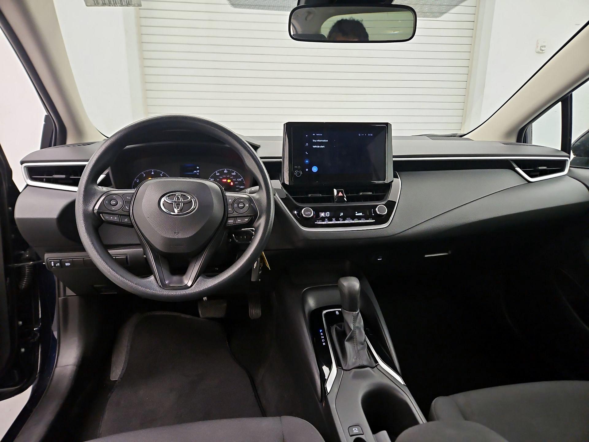Thumbnail: 2023 Toyota Corolla - 9