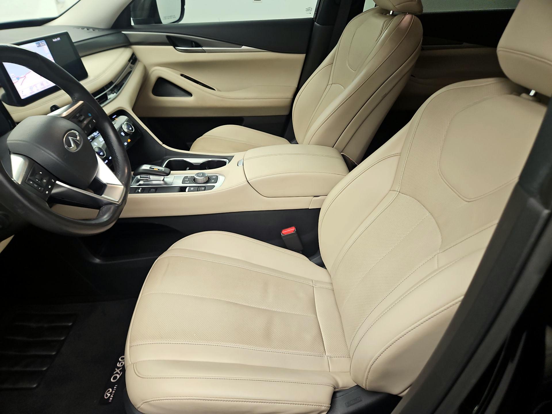 Thumbnail: 2023 INFINITI QX60 - 11