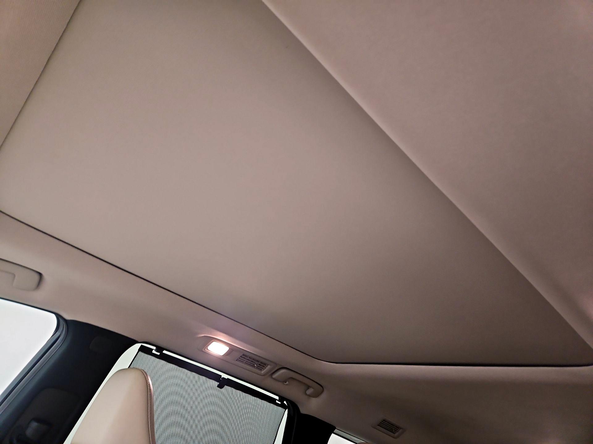 Thumbnail: 2023 INFINITI QX60 - 20