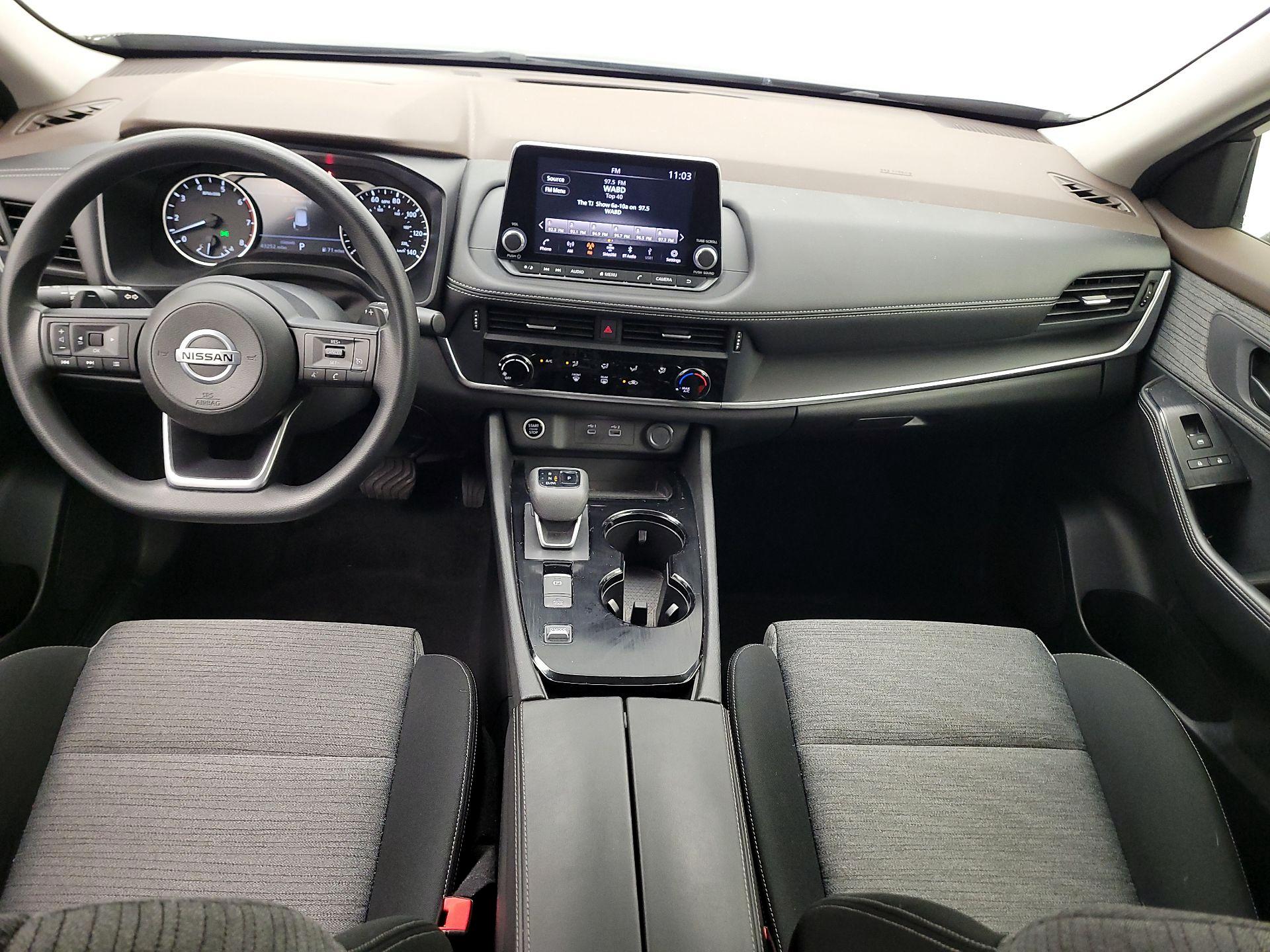 Thumbnail: 2021 Nissan Rogue - 9