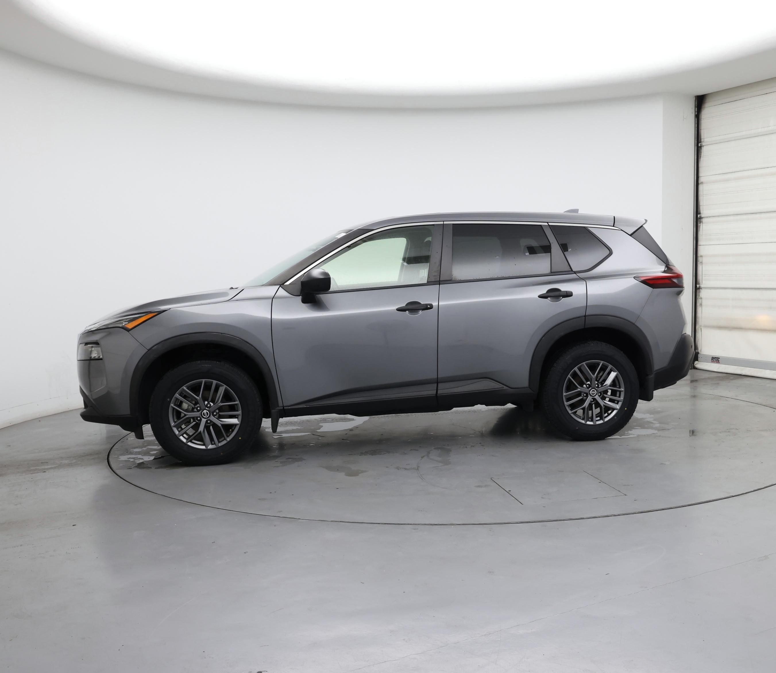 Thumbnail: 2021 Nissan Rogue - 3