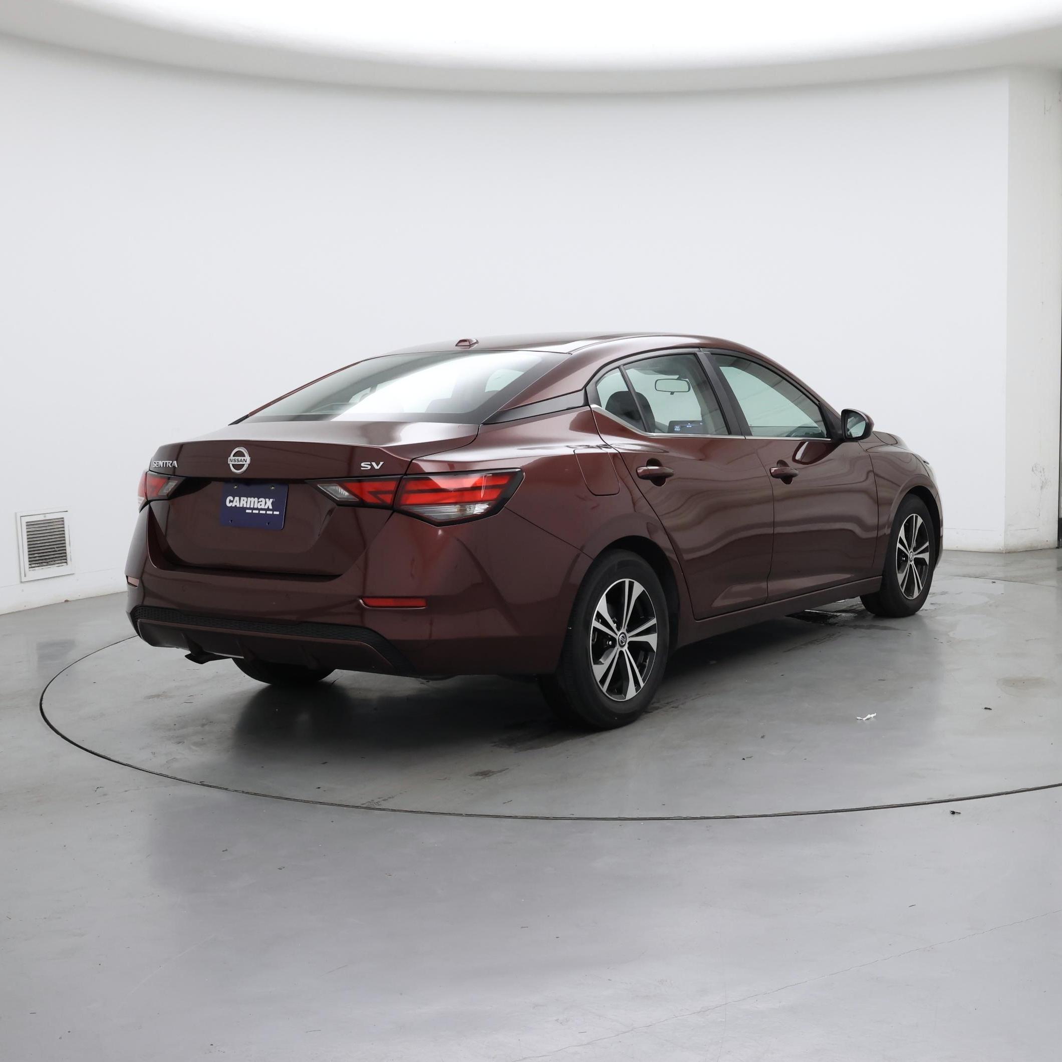 Thumbnail: 2023 Nissan Sentra - 8