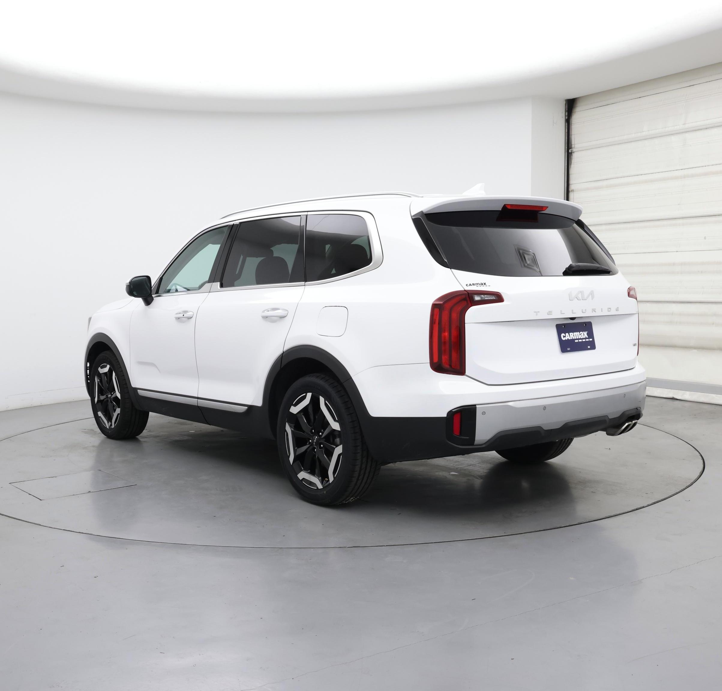 Thumbnail: 2023 Kia Telluride - 2