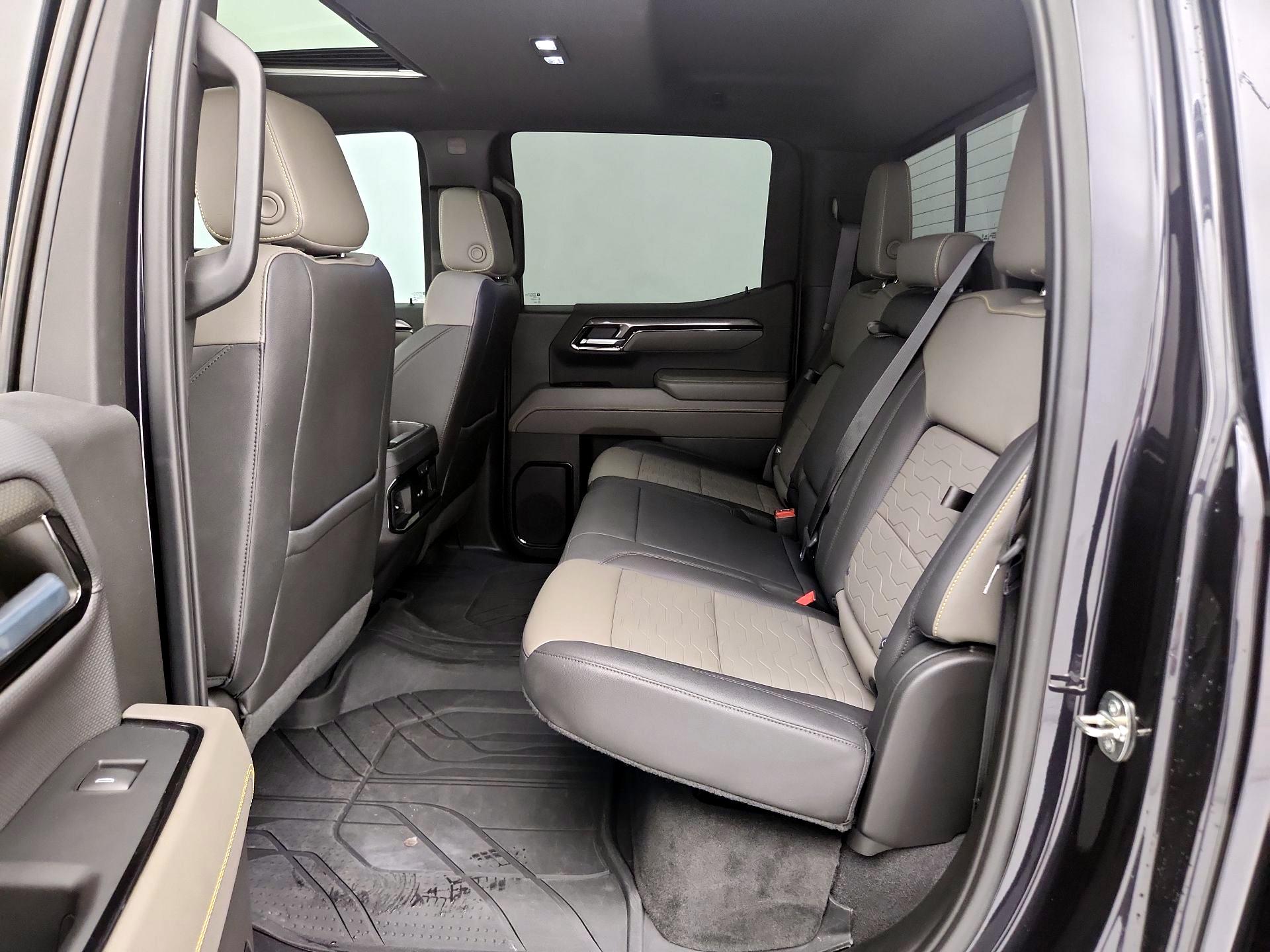 Thumbnail: 2022 Chevrolet Silverado 1500 - 20