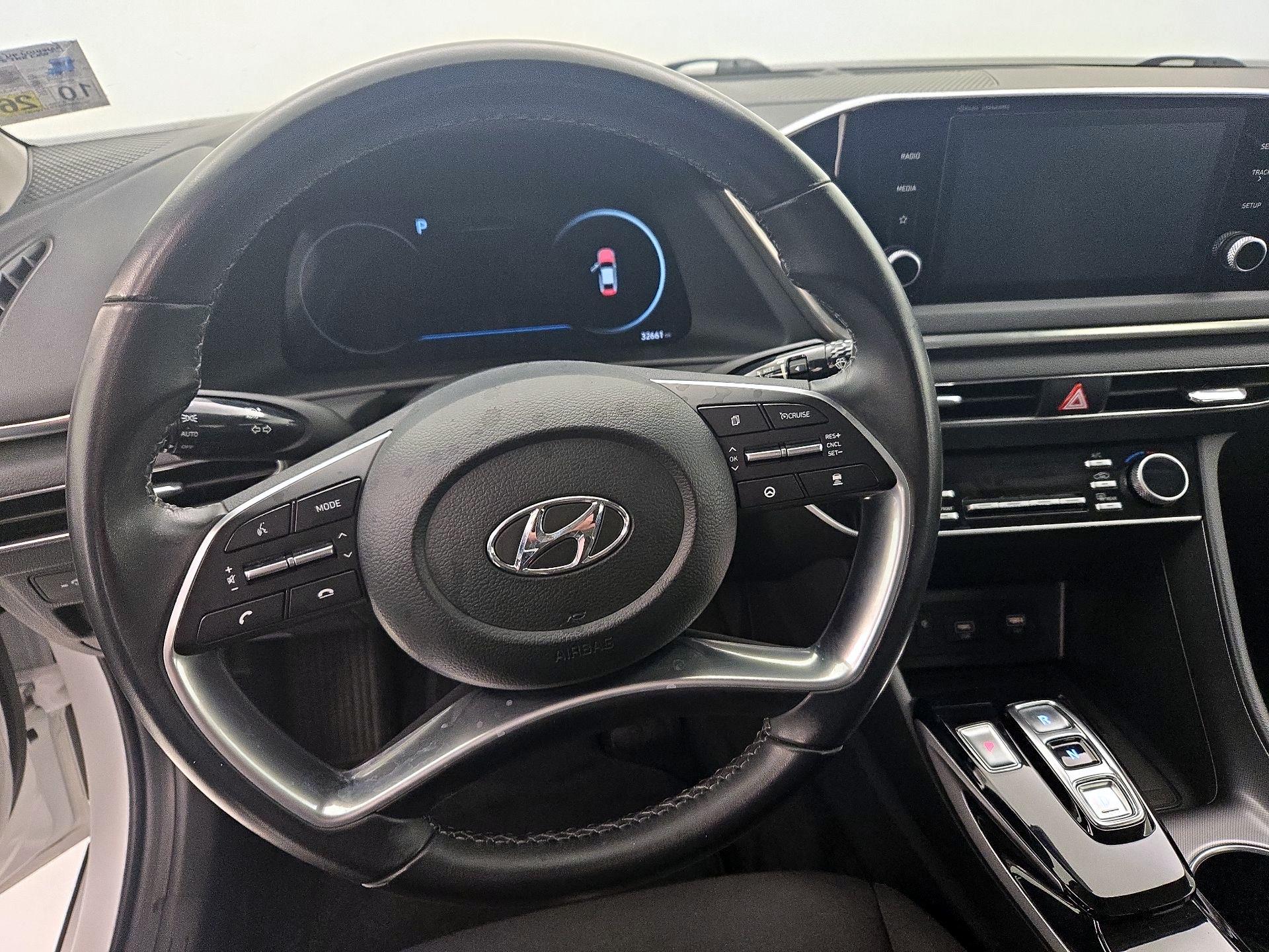 Thumbnail: 2022 Hyundai Sonata - 10