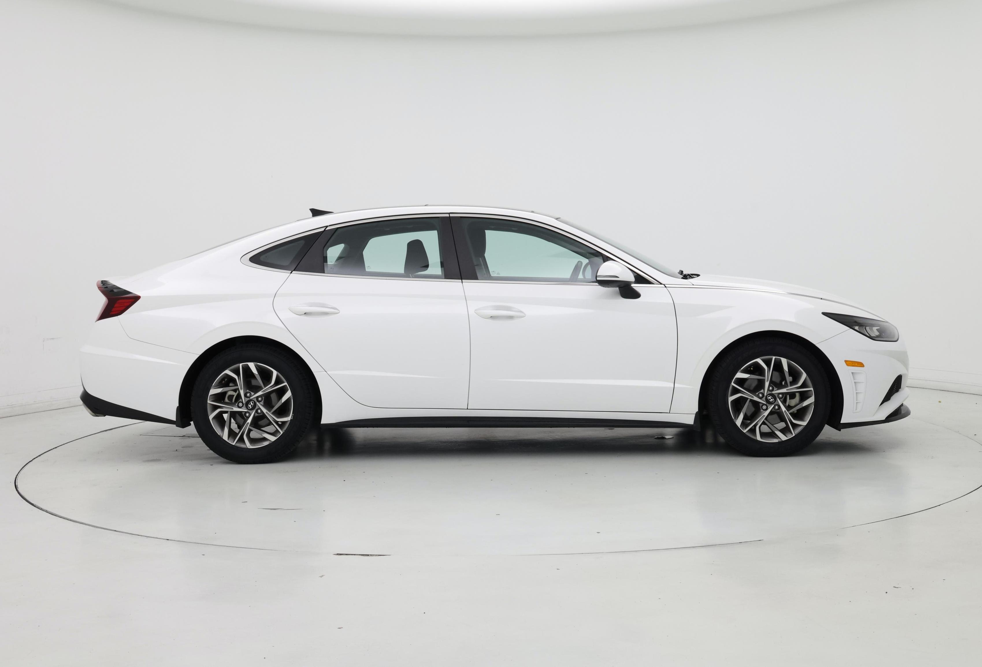Thumbnail: 2022 Hyundai Sonata - 7