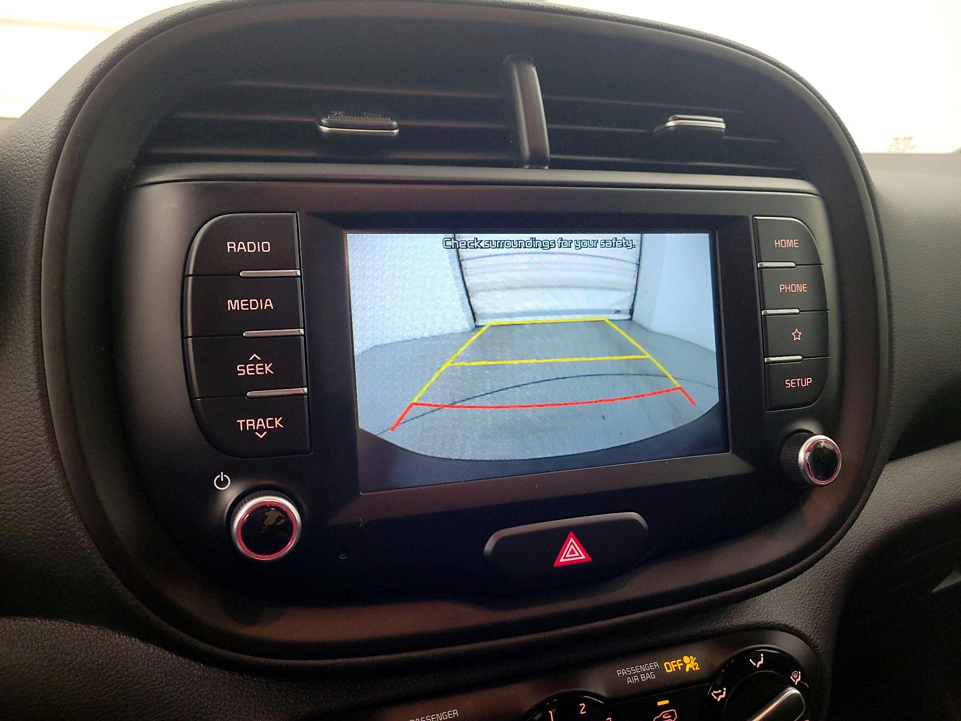 Thumbnail: 2020 Kia Soul - 14
