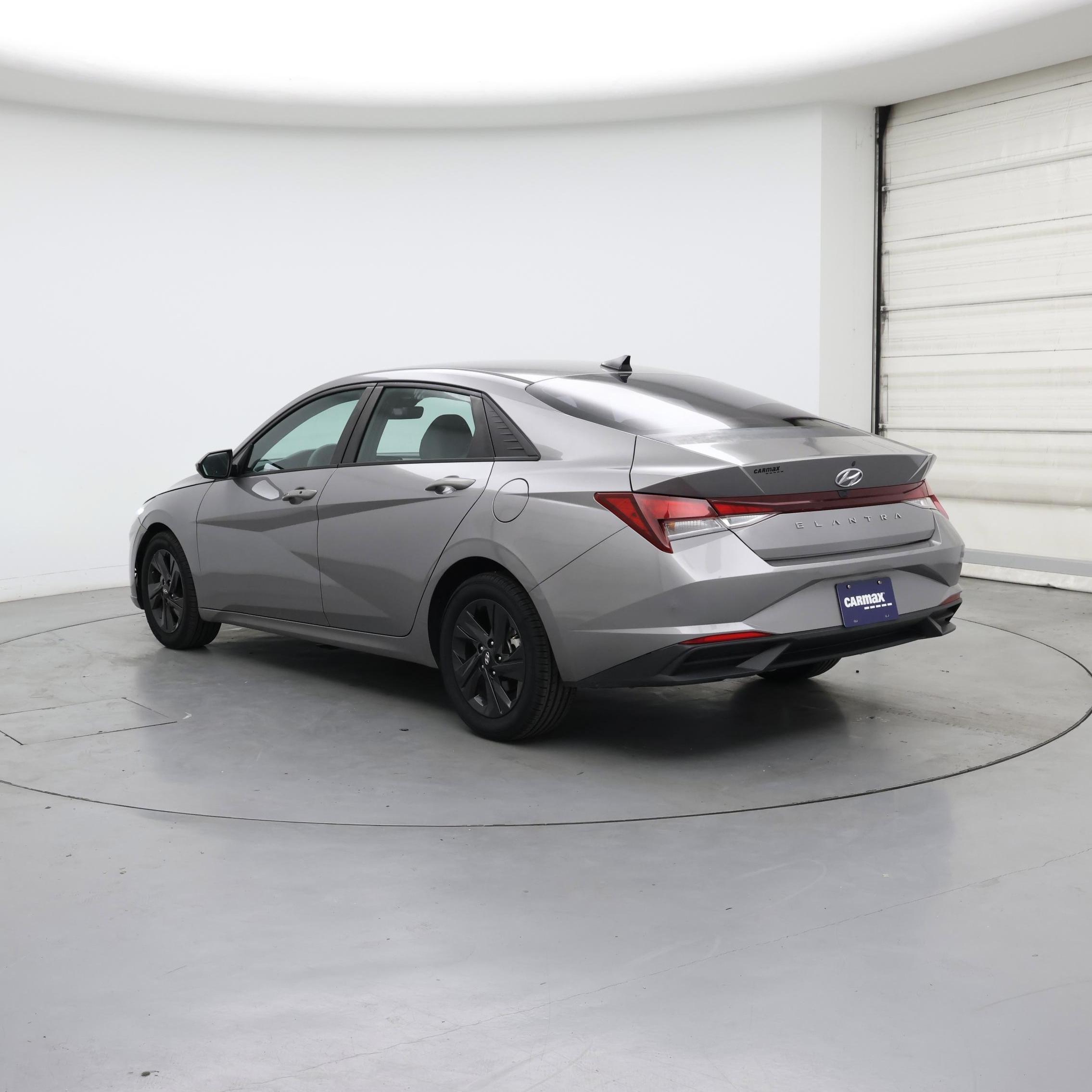 Thumbnail: 2021 Hyundai Elantra - 2