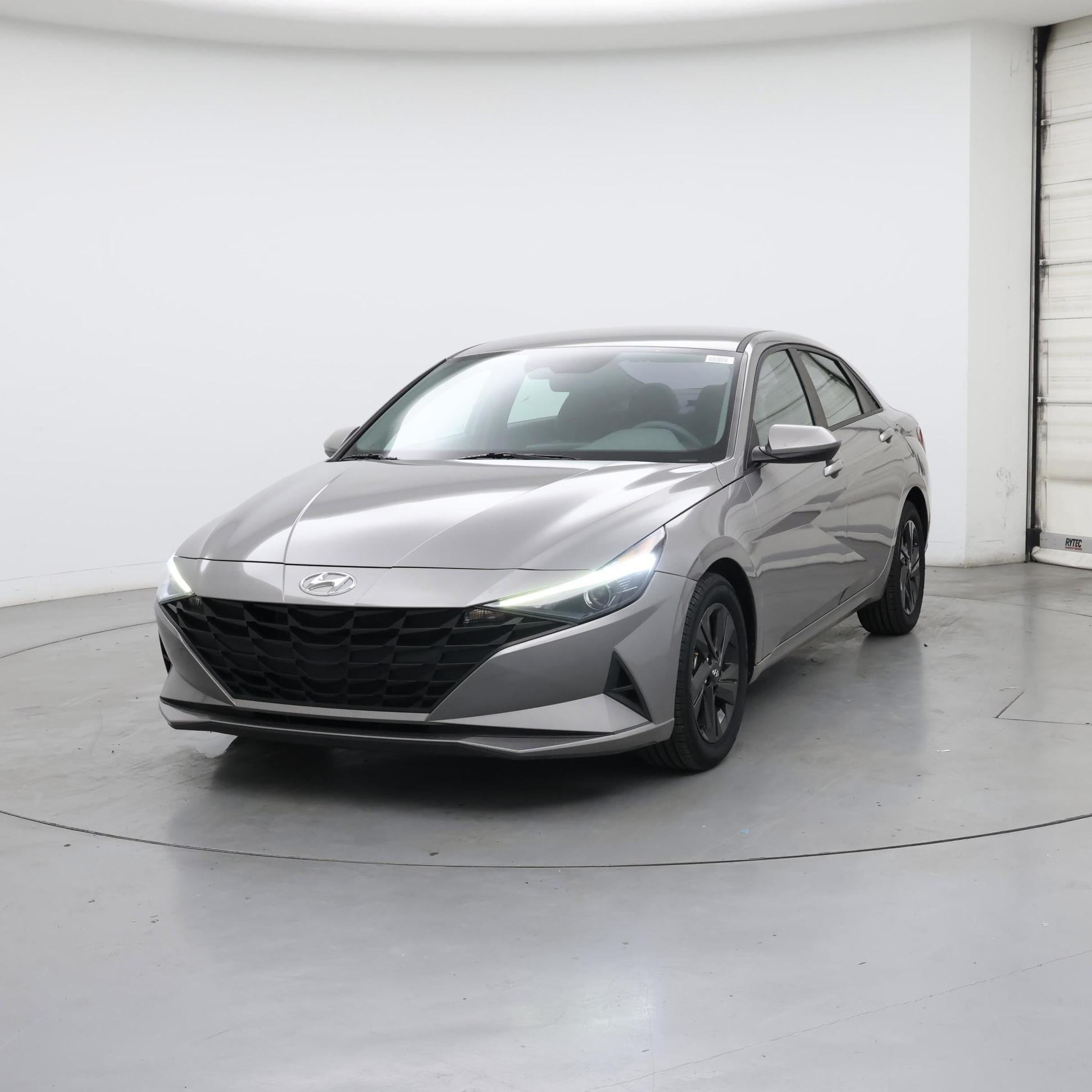 Thumbnail: 2021 Hyundai Elantra - 4
