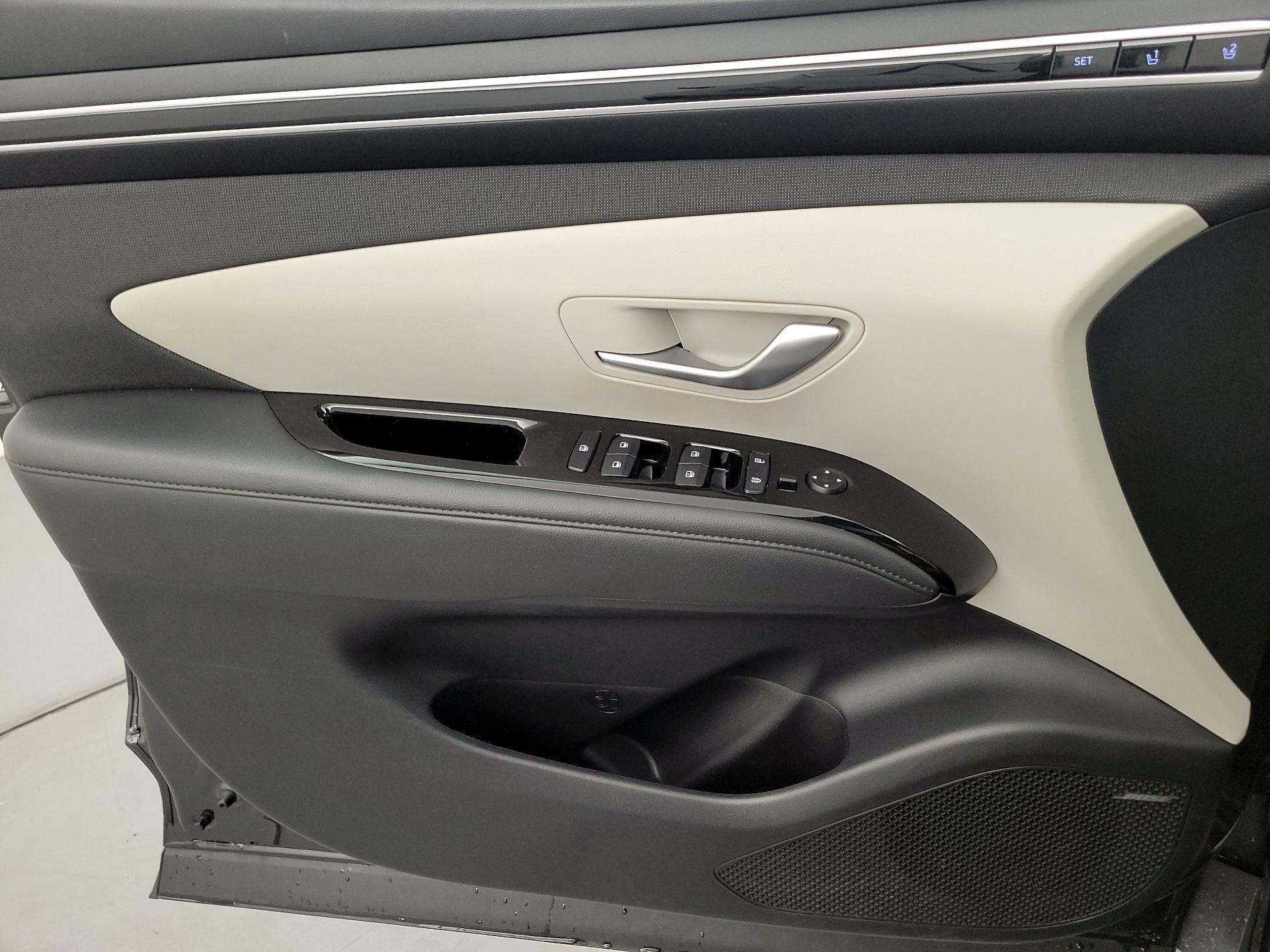 Thumbnail: 2023 Hyundai Tucson - 12