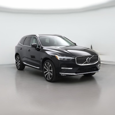2023 Volvo XC60 B5 Ultimate Dark Theme