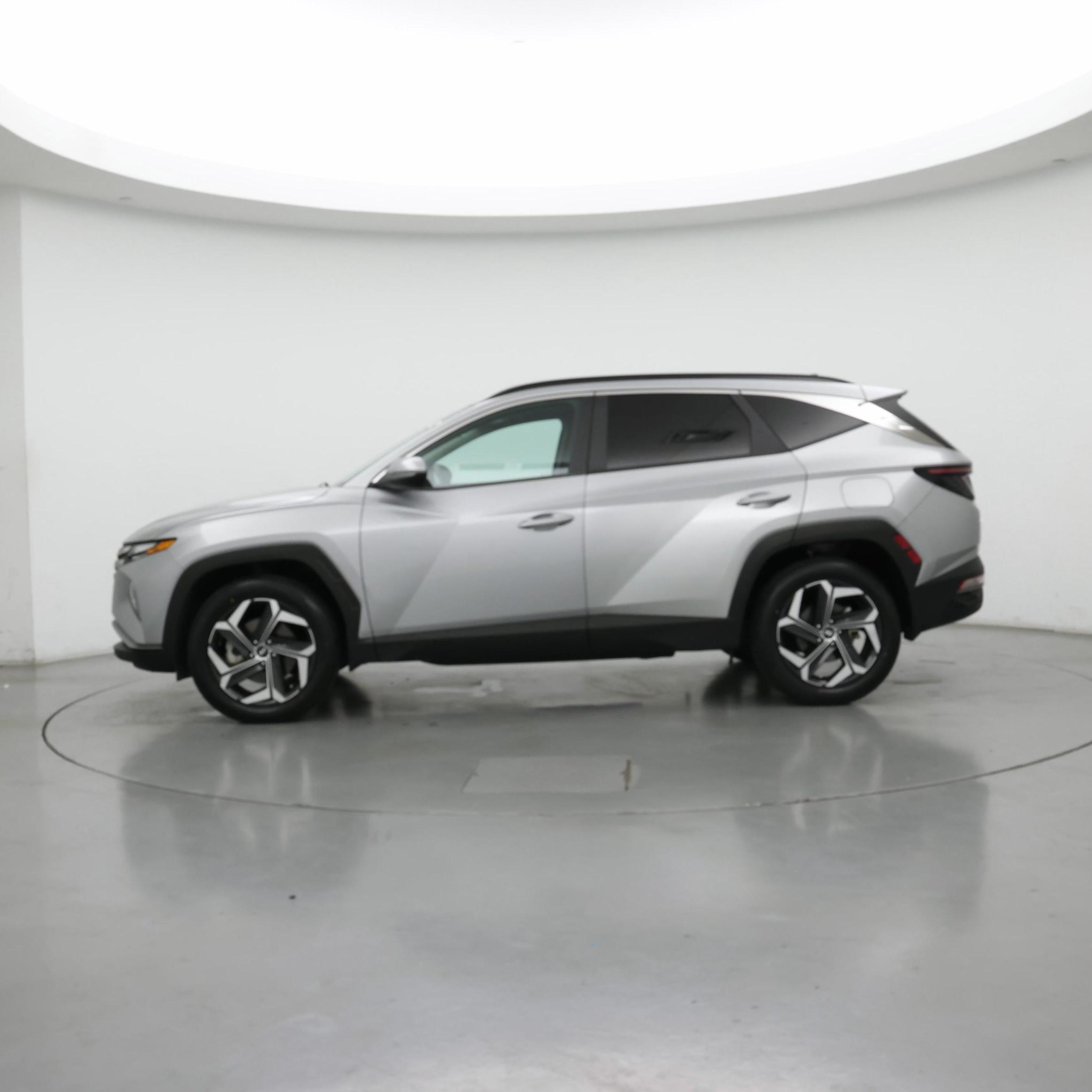 Thumbnail: 2022 Hyundai Tucson - 3