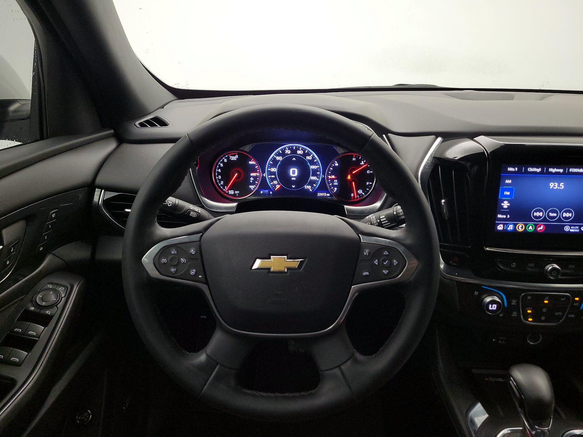 Thumbnail: 2023 Chevrolet Traverse - 10
