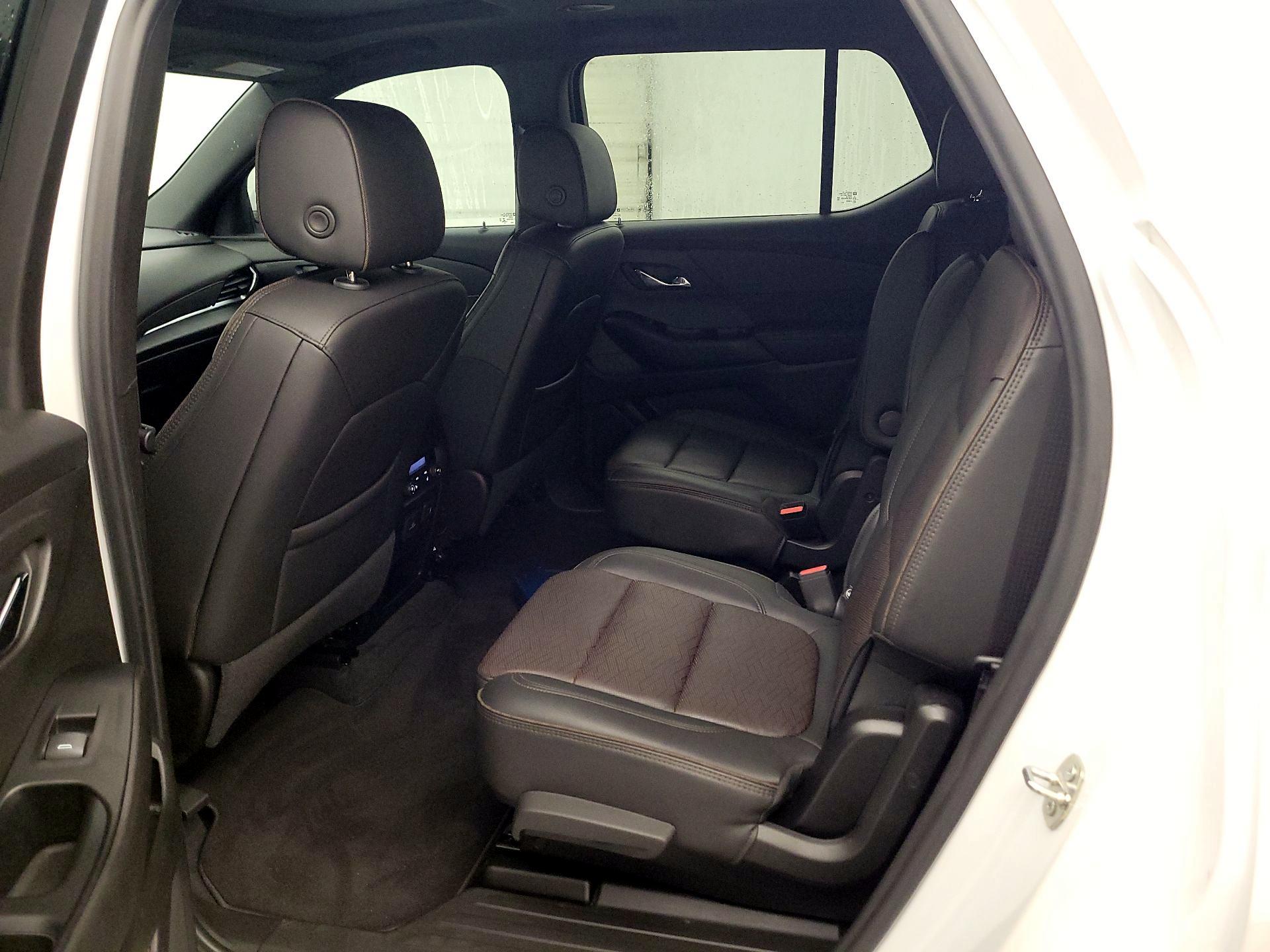 Thumbnail: 2023 Chevrolet Traverse - 20