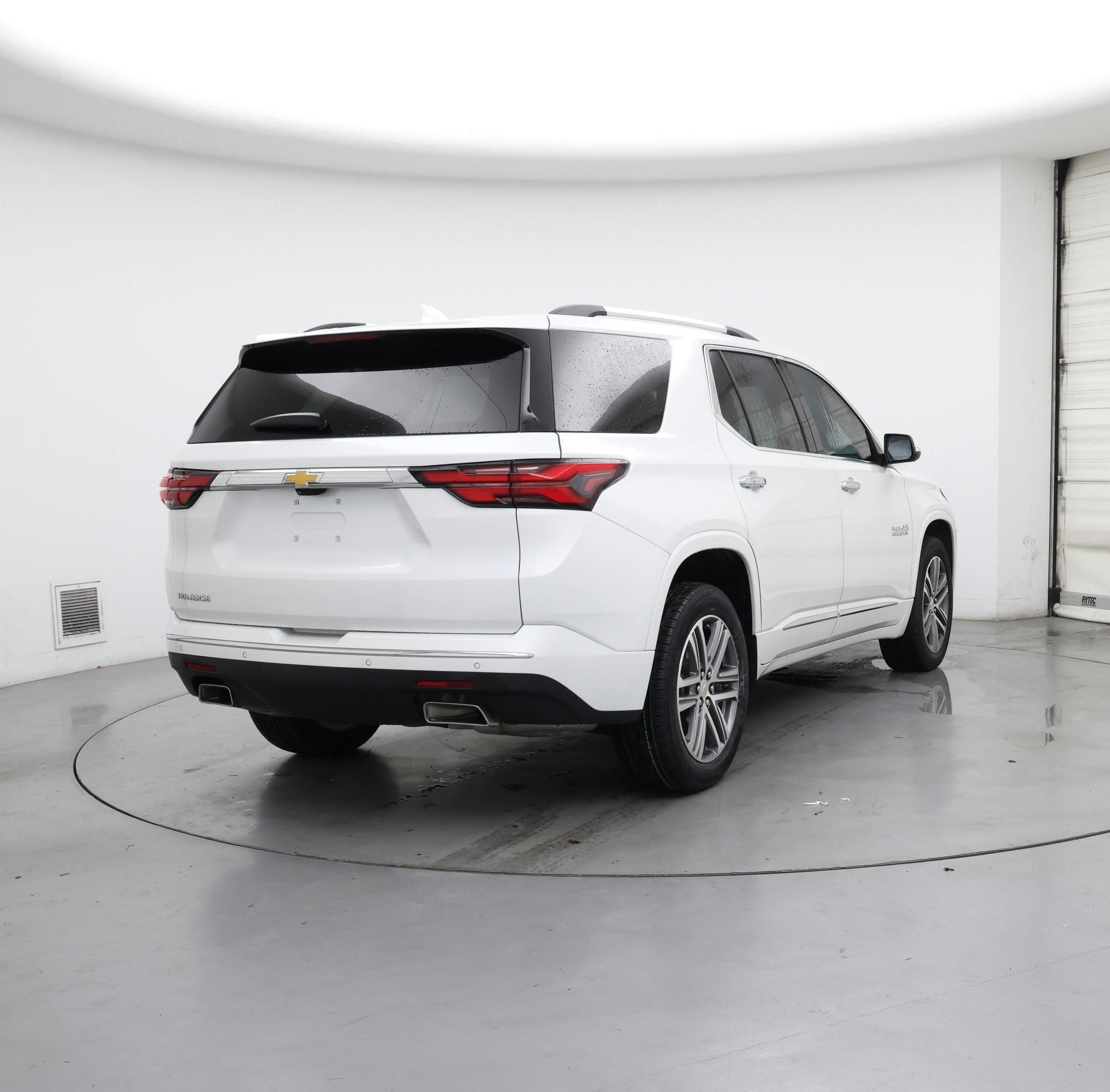 Thumbnail: 2023 Chevrolet Traverse - 8