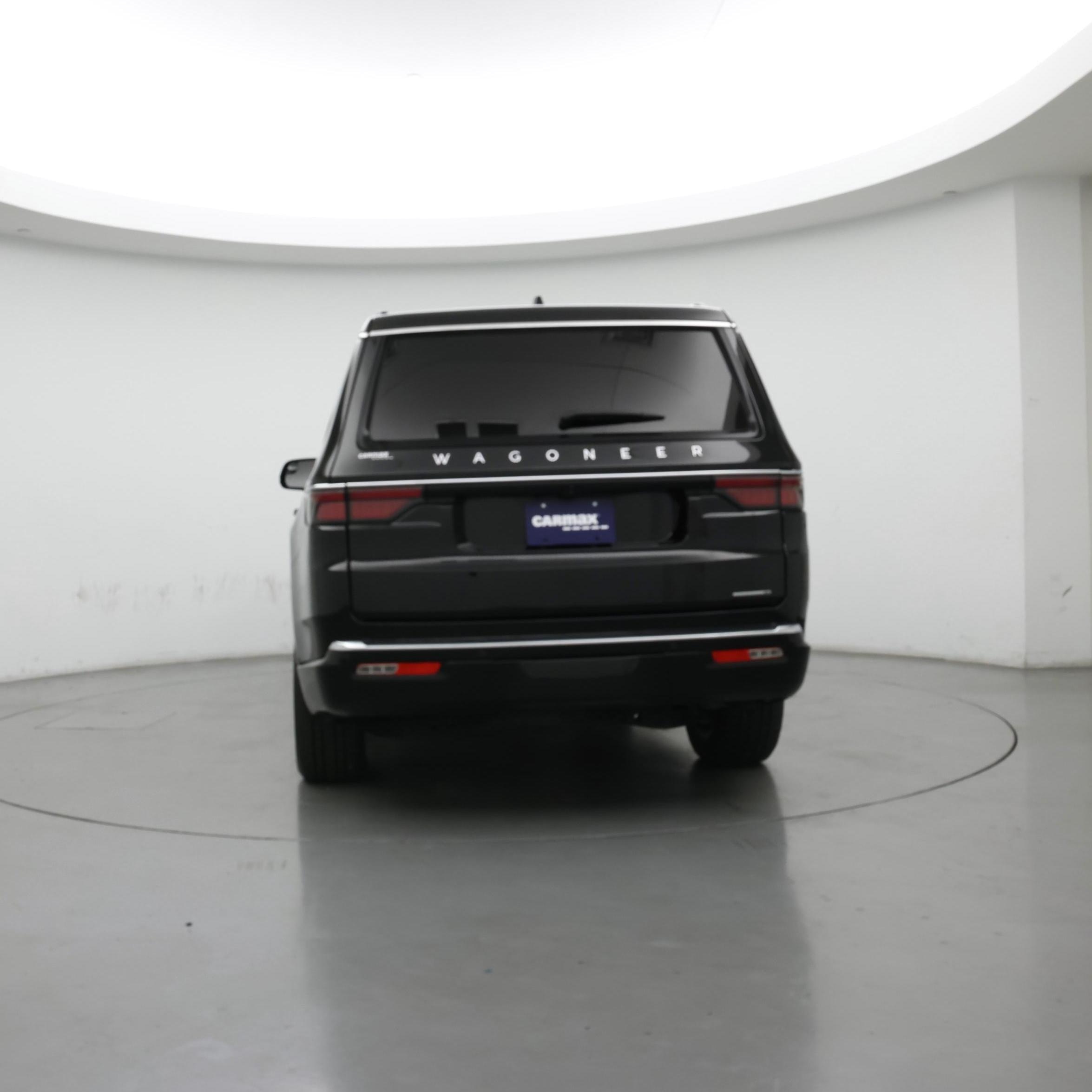 Thumbnail: 2023 Jeep Wagoneer - 6