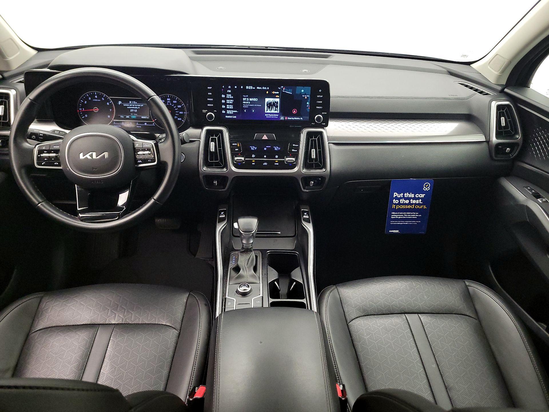 Thumbnail: 2023 Kia Sorento - 9