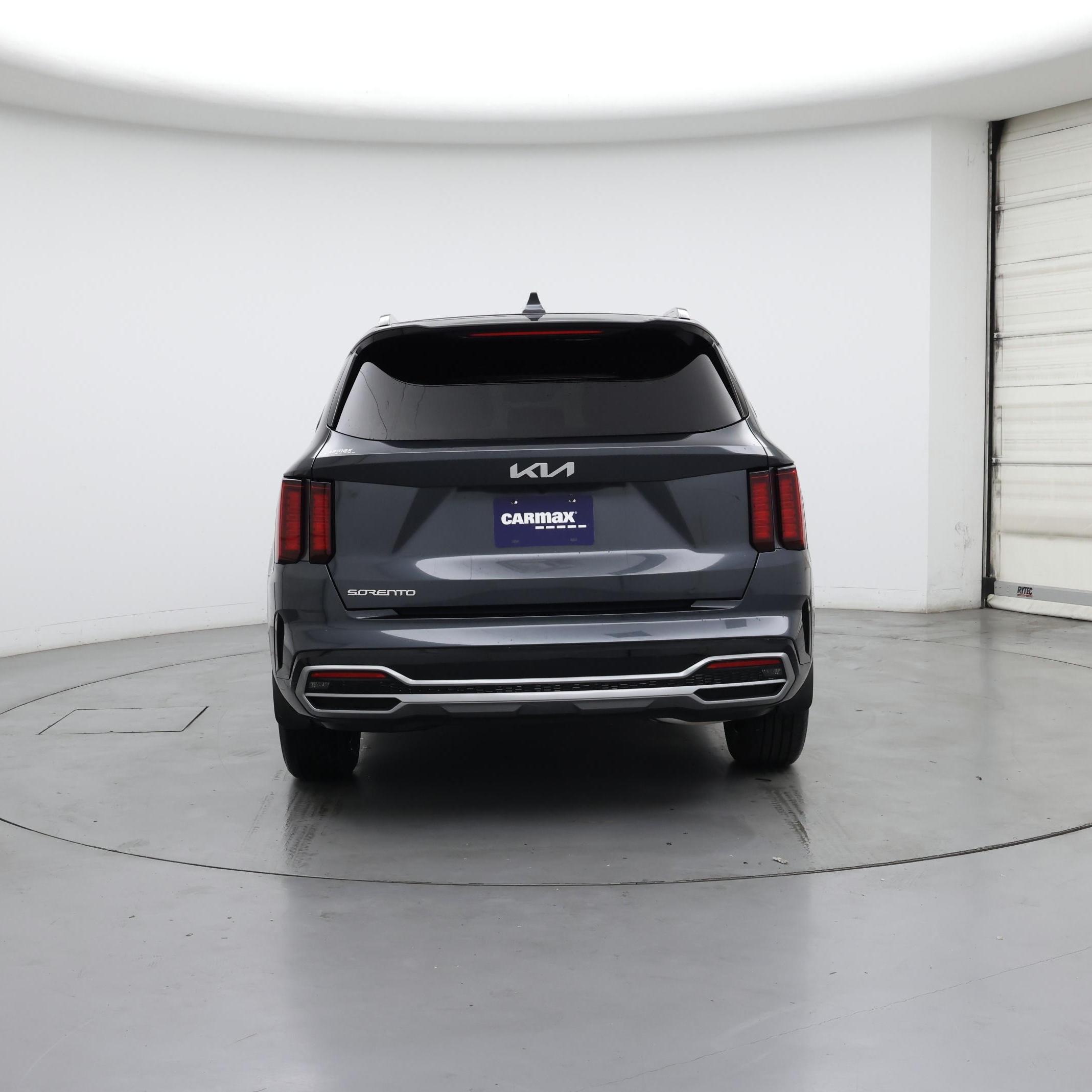 Thumbnail: 2023 Kia Sorento - 6