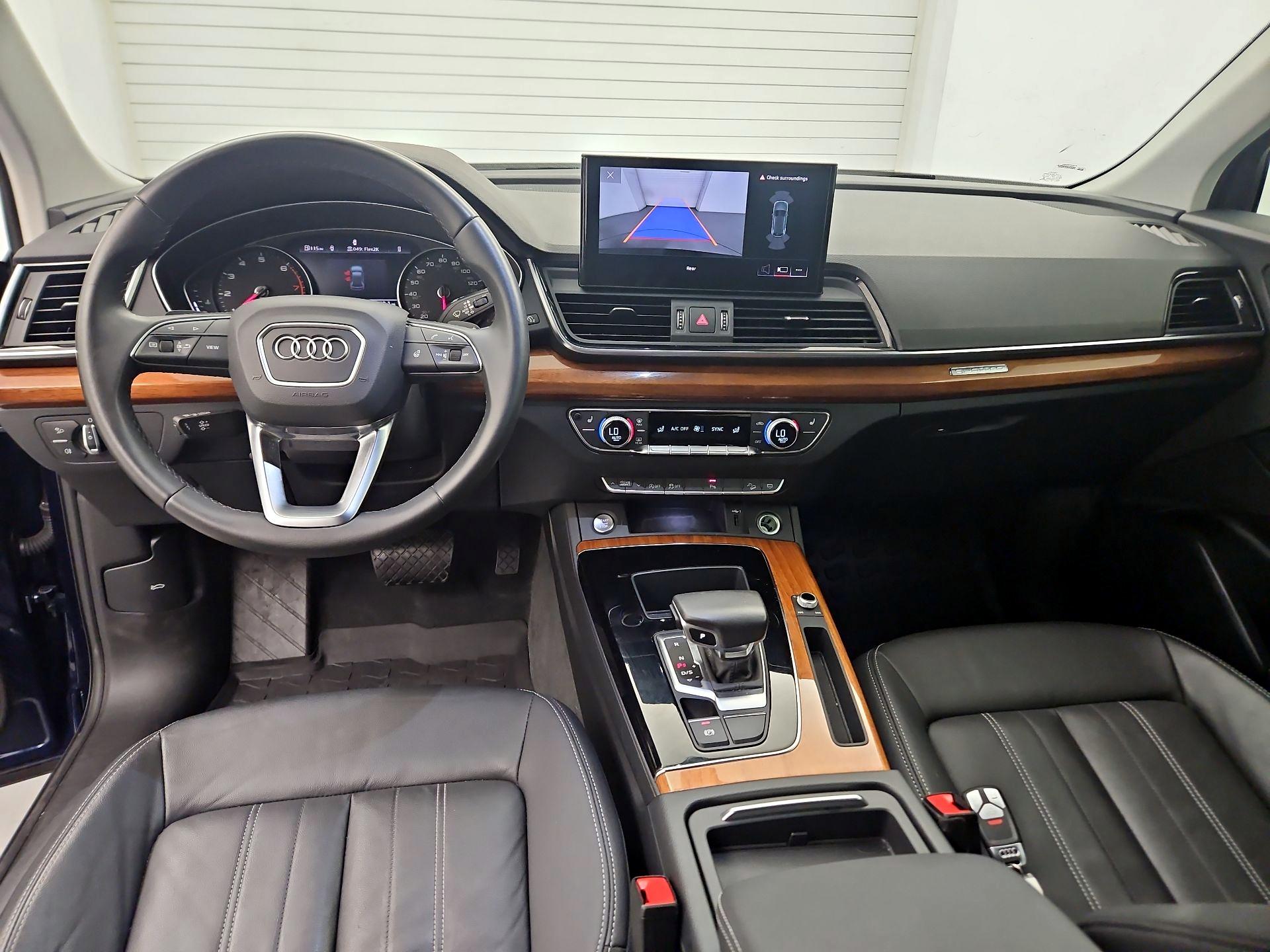 Thumbnail: 2022 Audi Q5 - 9