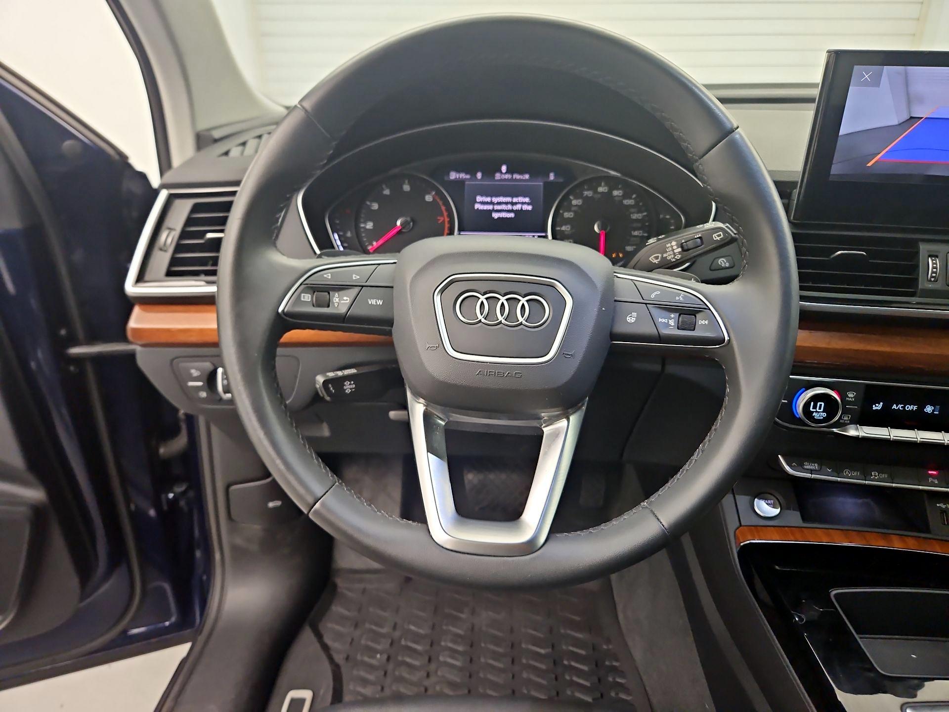 Thumbnail: 2022 Audi Q5 - 10