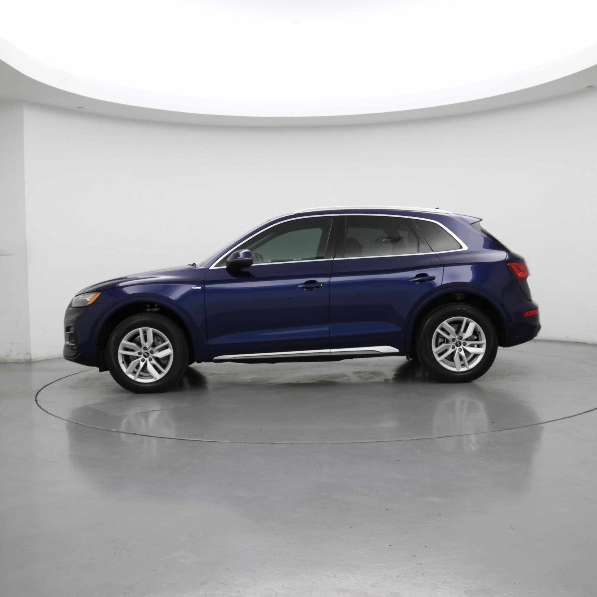 Thumbnail: 2022 Audi Q5 - 3