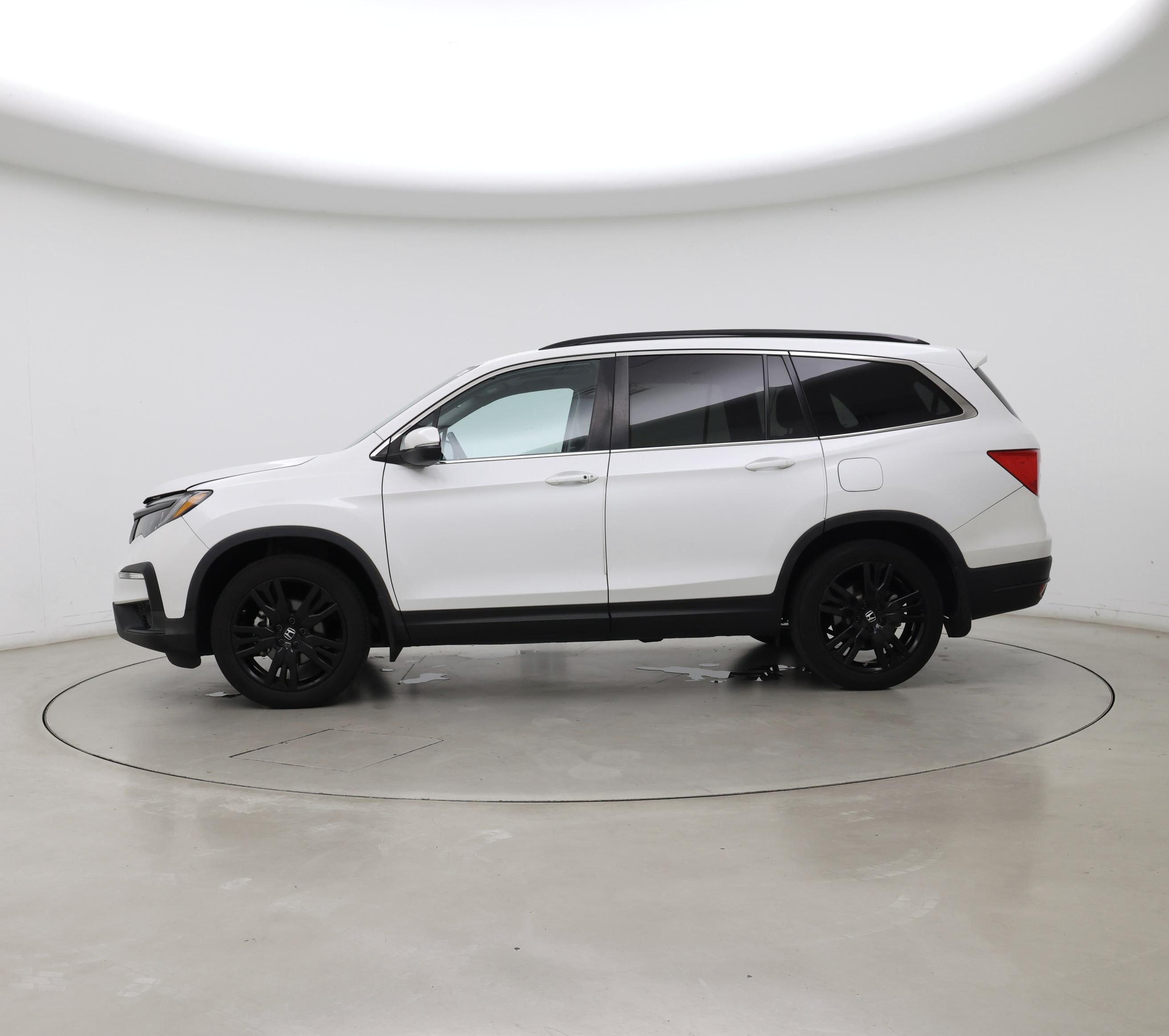 Thumbnail: 2022 Honda Pilot - 3