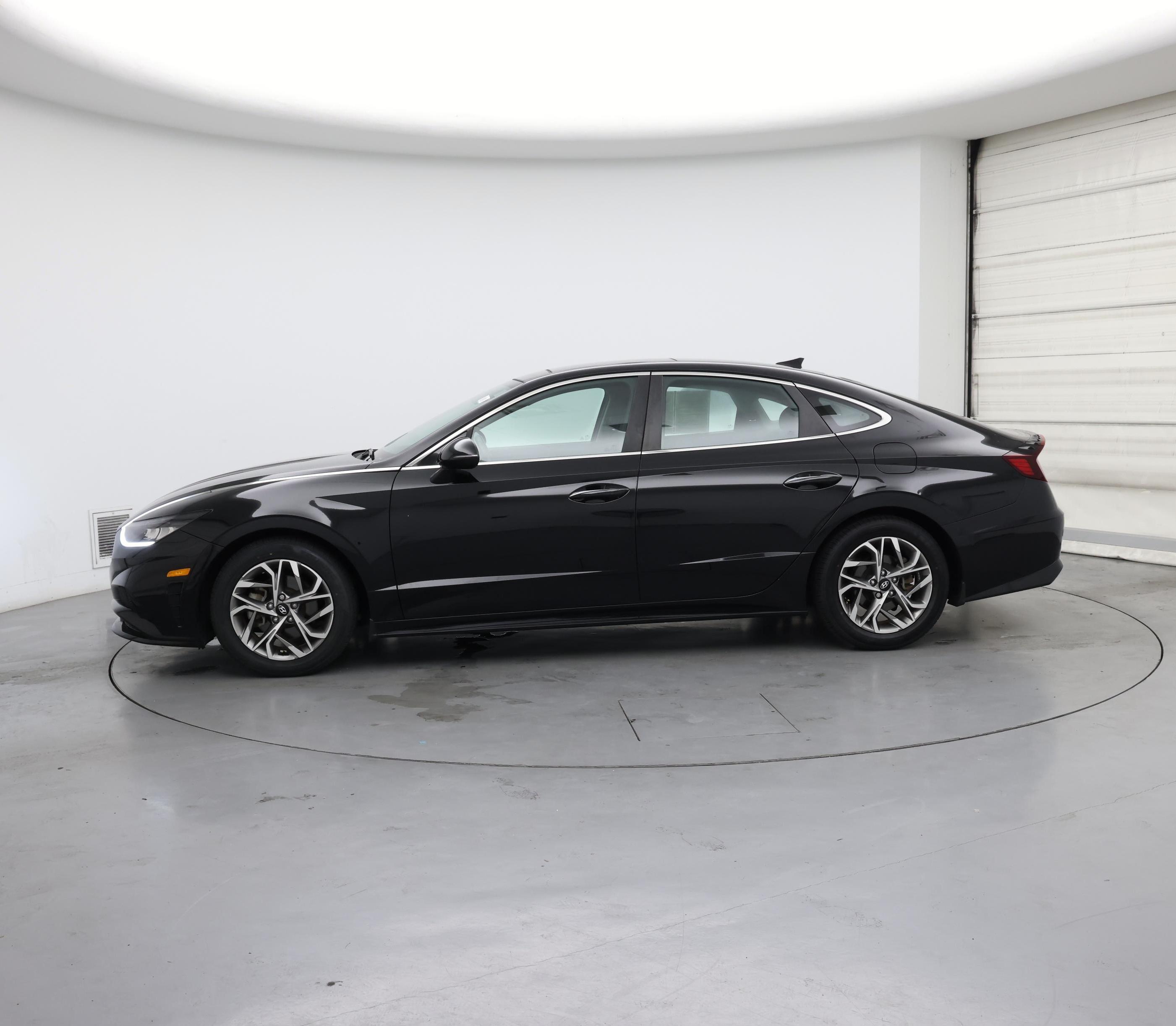 Thumbnail: 2022 Hyundai Sonata - 3