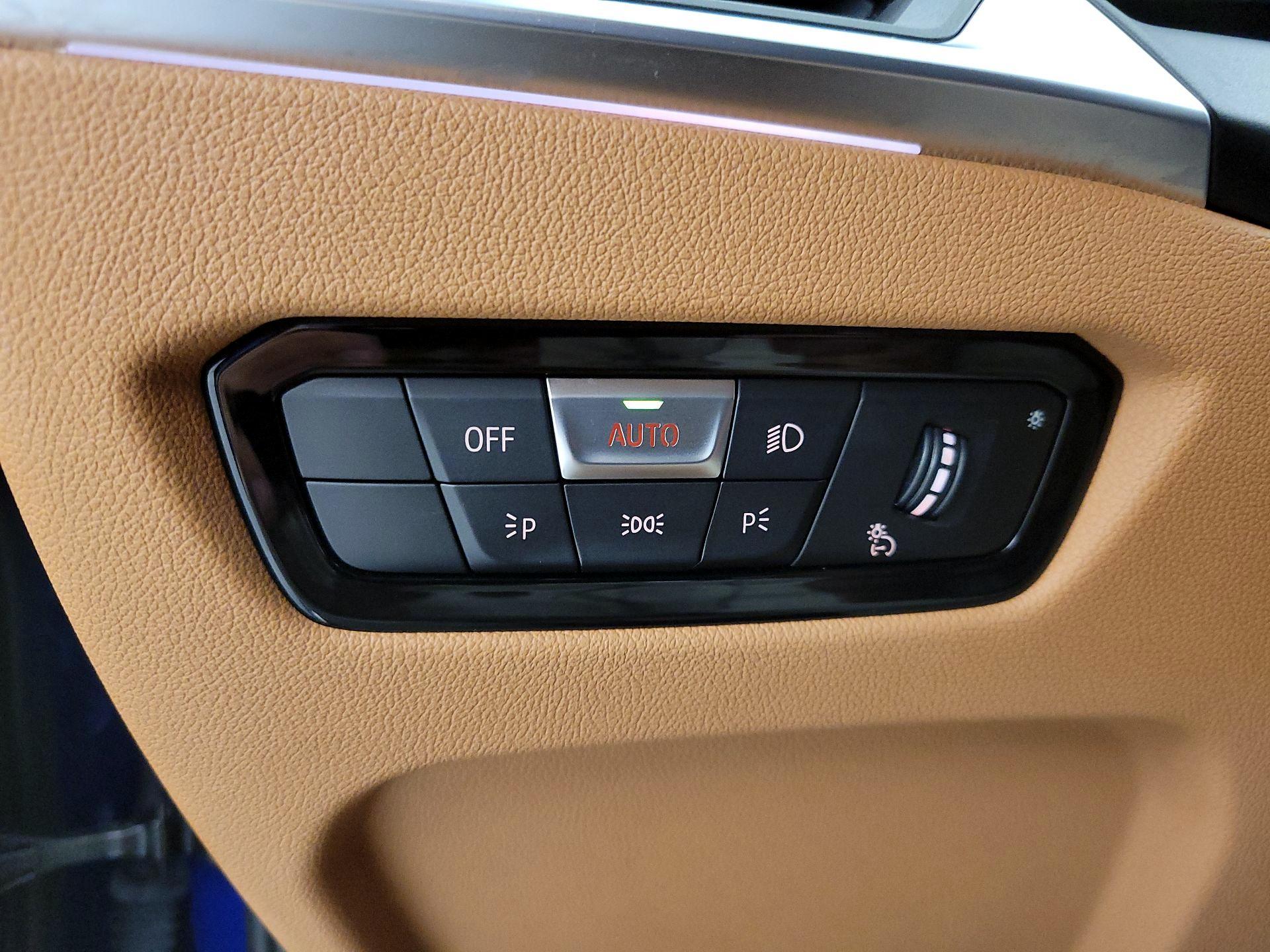 Thumbnail: 2023 BMW 3 Series - 13