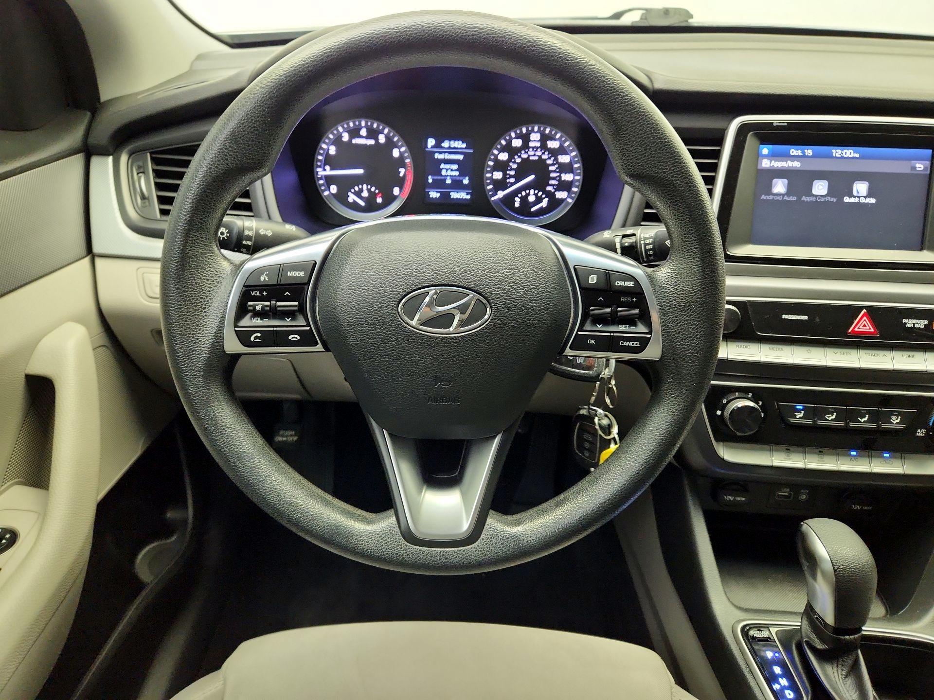 Thumbnail: 2018 Hyundai Sonata - 10